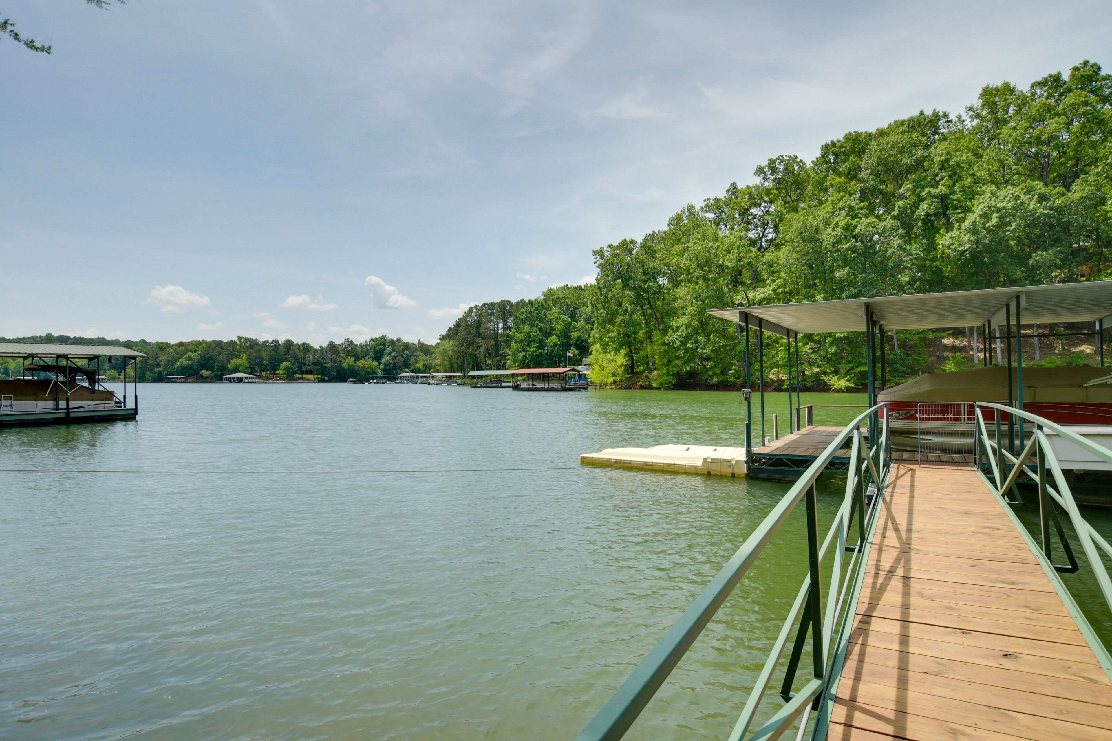 Dock Area | Jet Ski Docks | Seating | Picnic Table