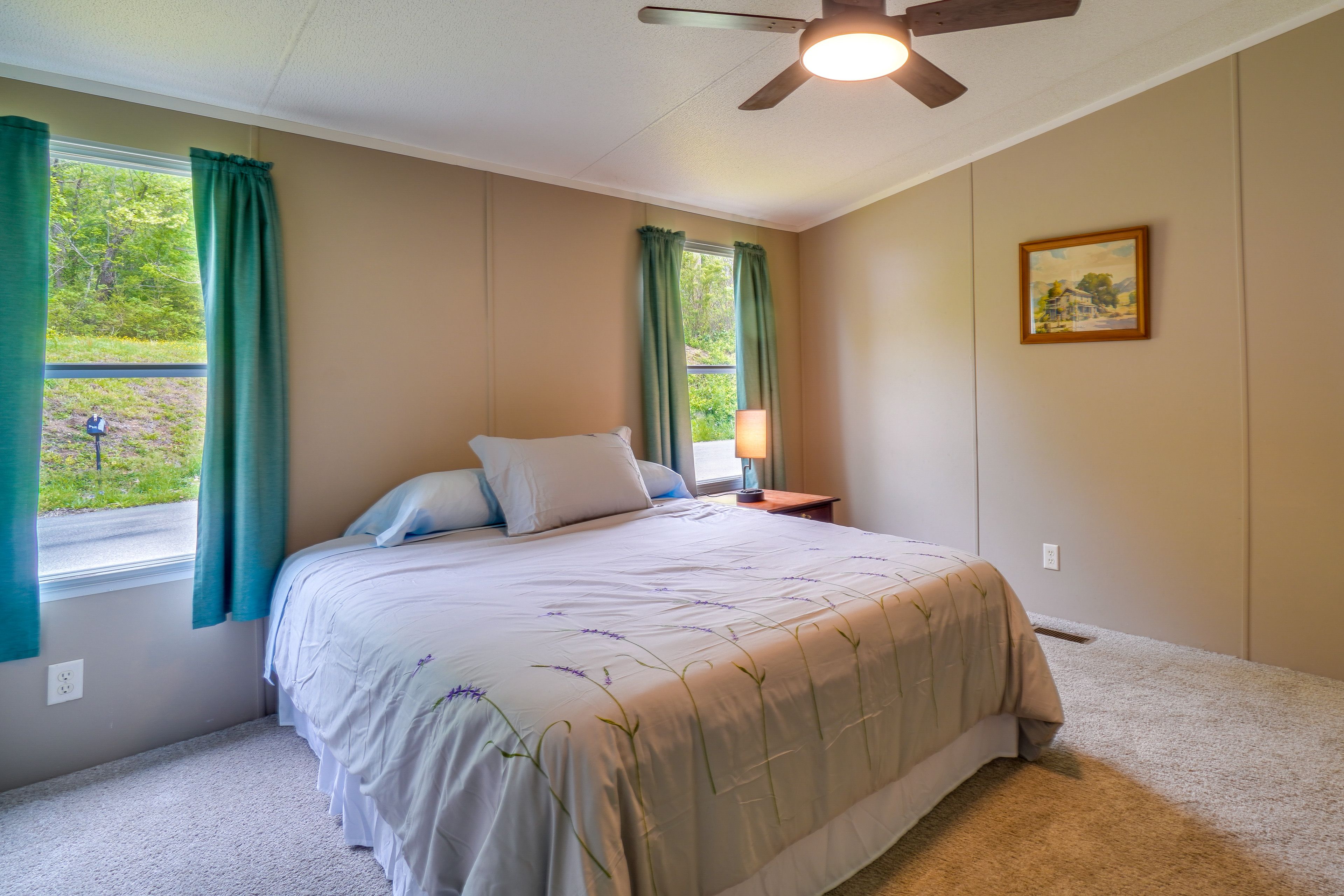 Bedroom Suite | Queen Bed | Linens Provided