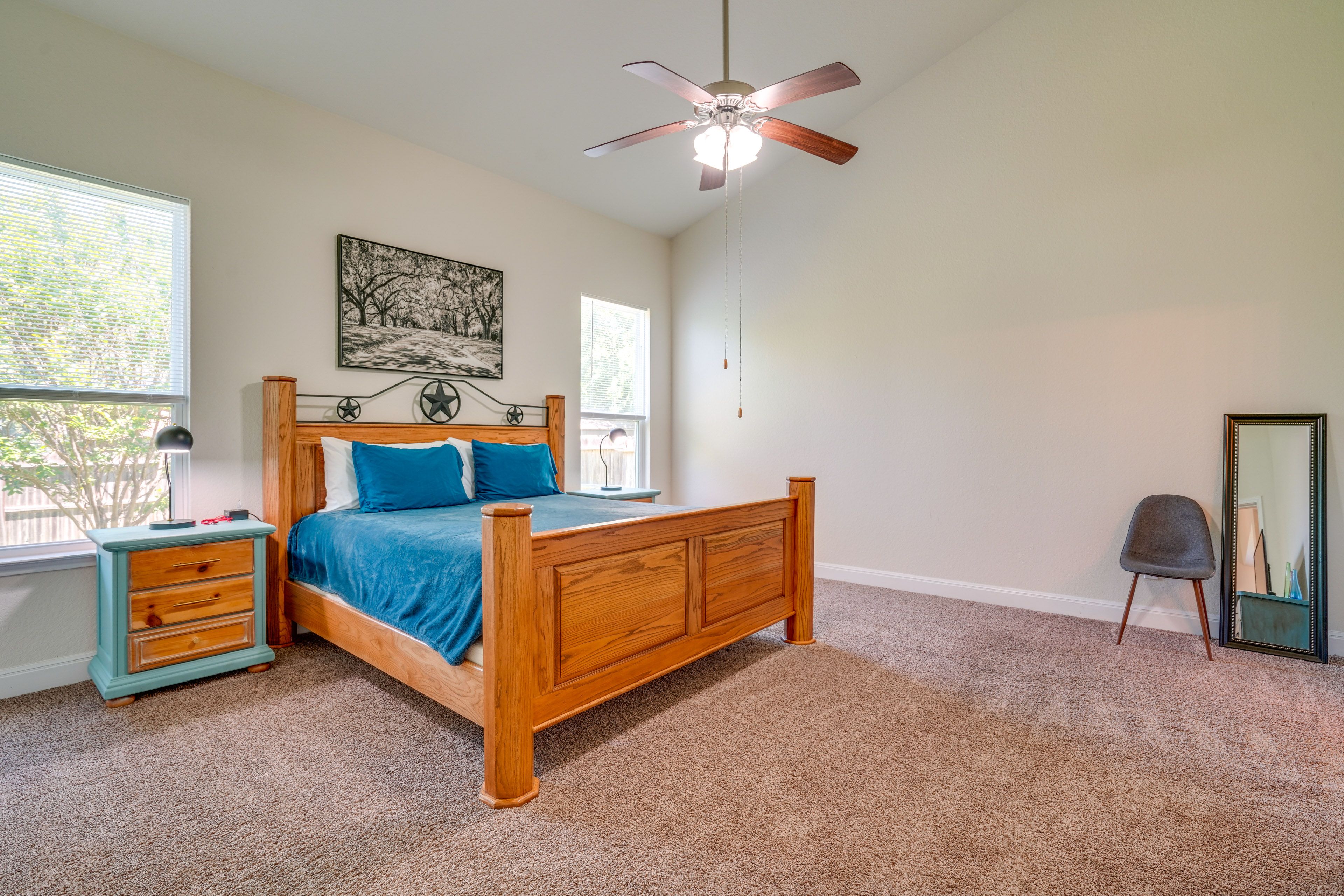 Bedroom 1 | California King Bed | Smart TV