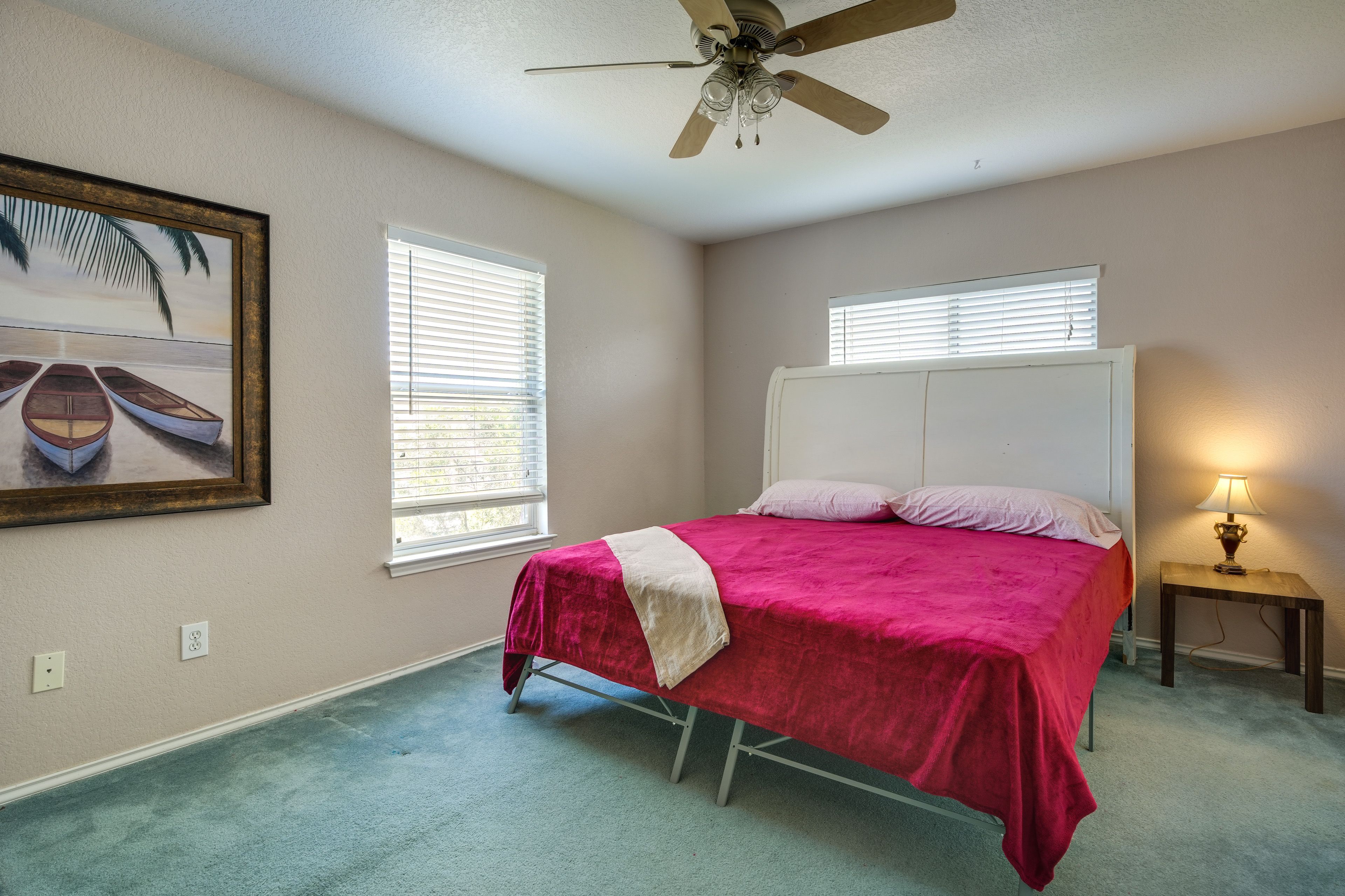 Bedroom 4 | Queen Bed | Smart TV