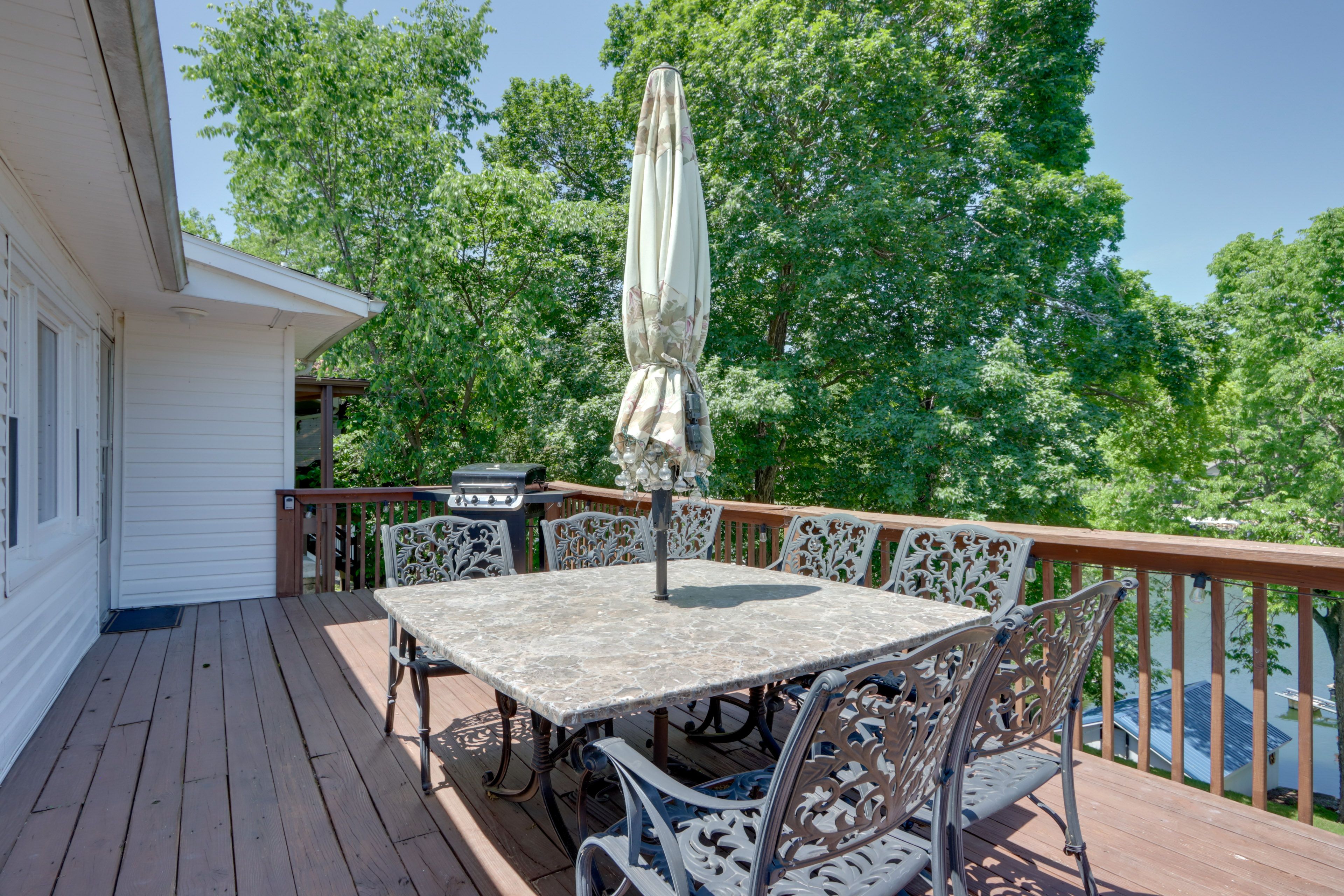 House Exterior | Furnished Deck | Dining Area | Gas Grill