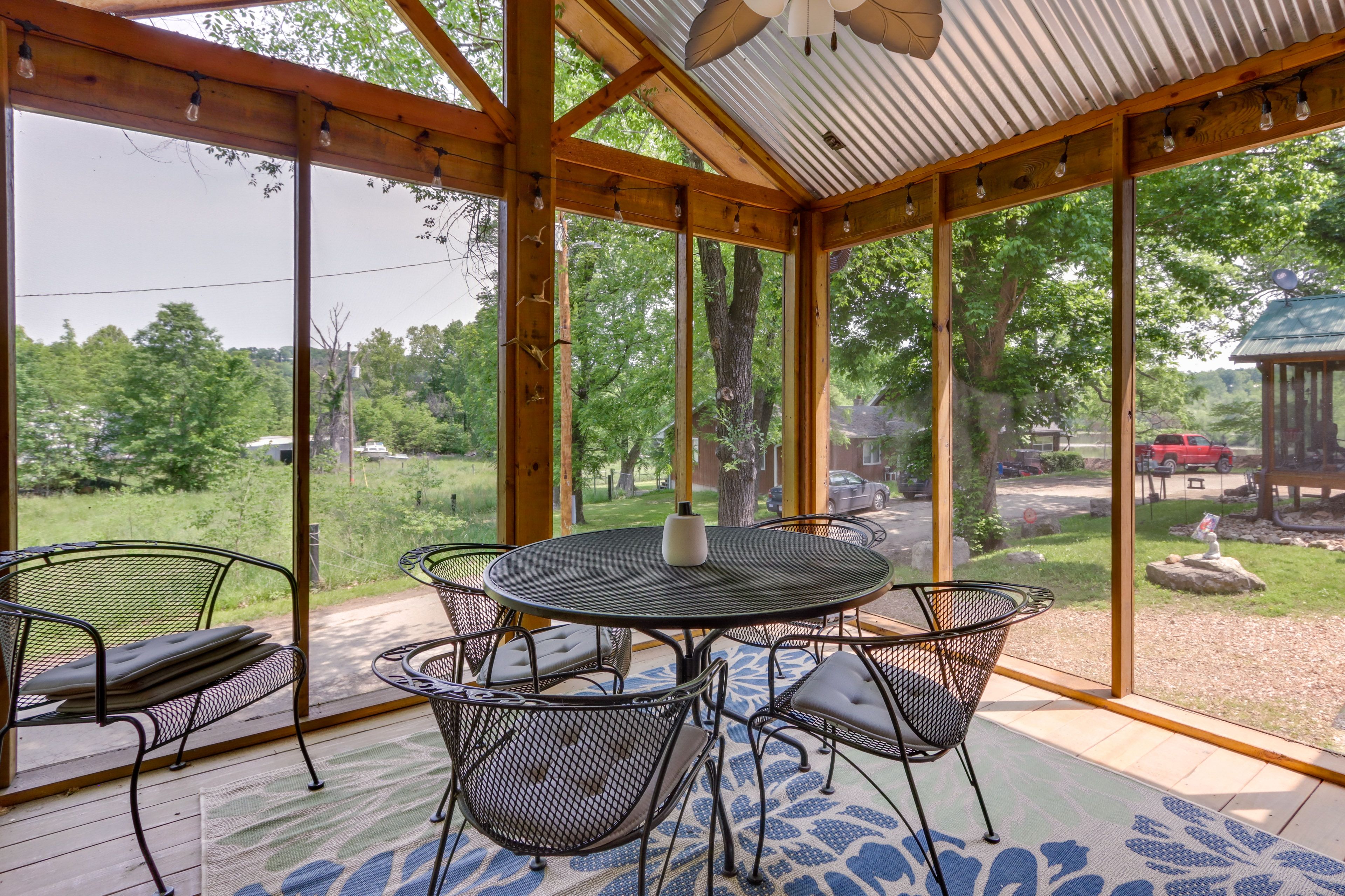 Screened Porch