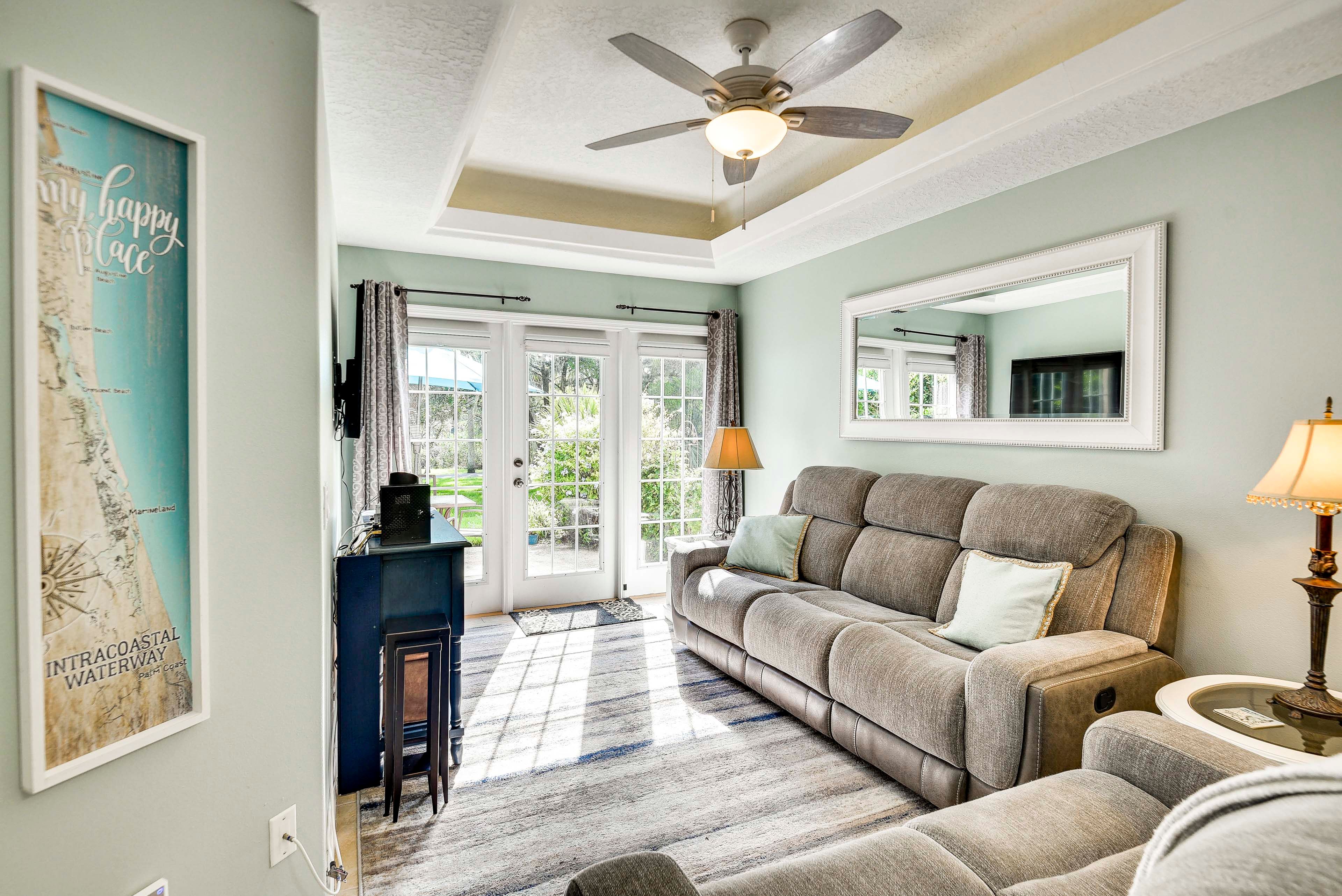 Palm Coast Vacation Rental | 3BR | 2BA | Step-Free Entry | 1,455 Sq Ft