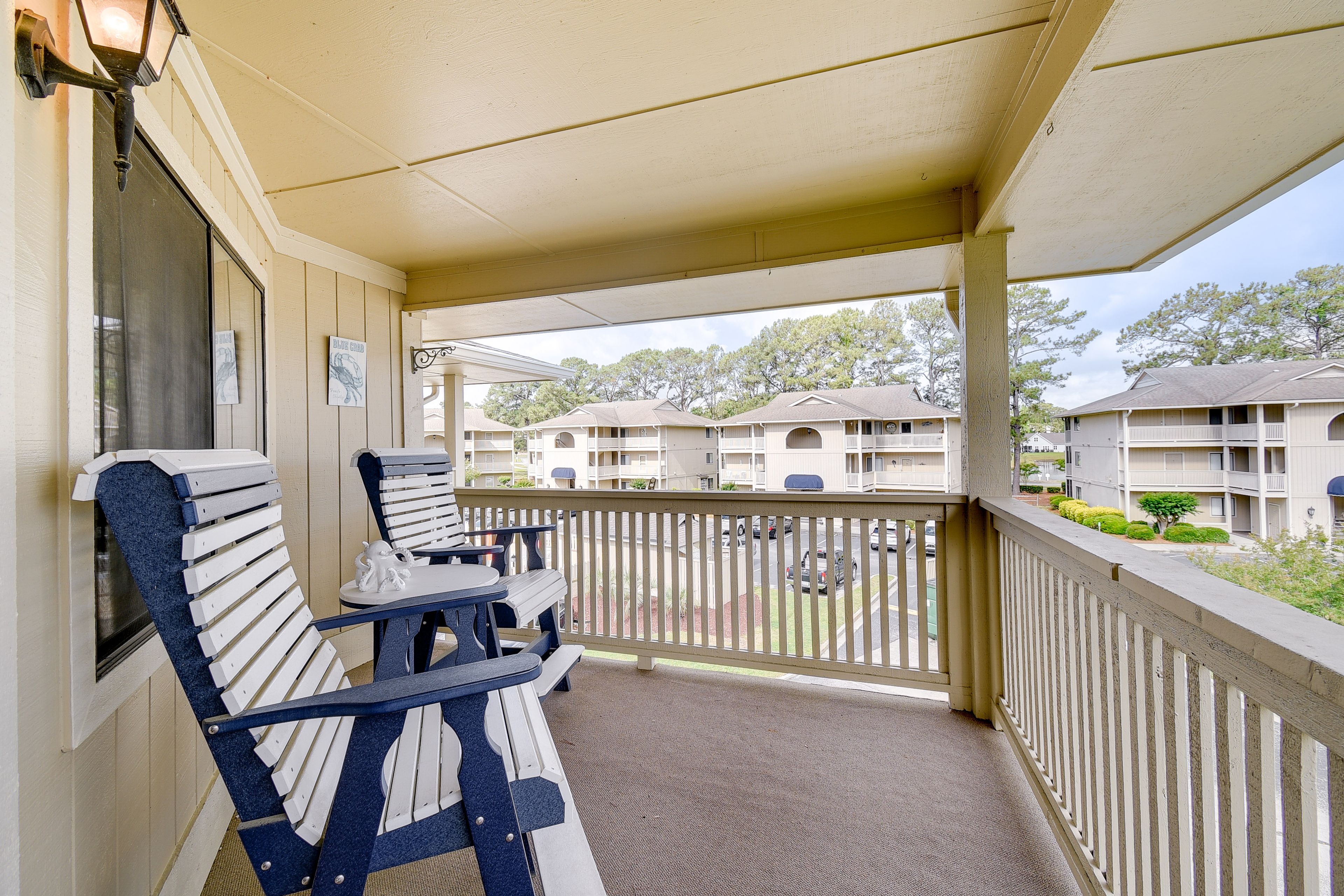 Balcony 1 | Seating