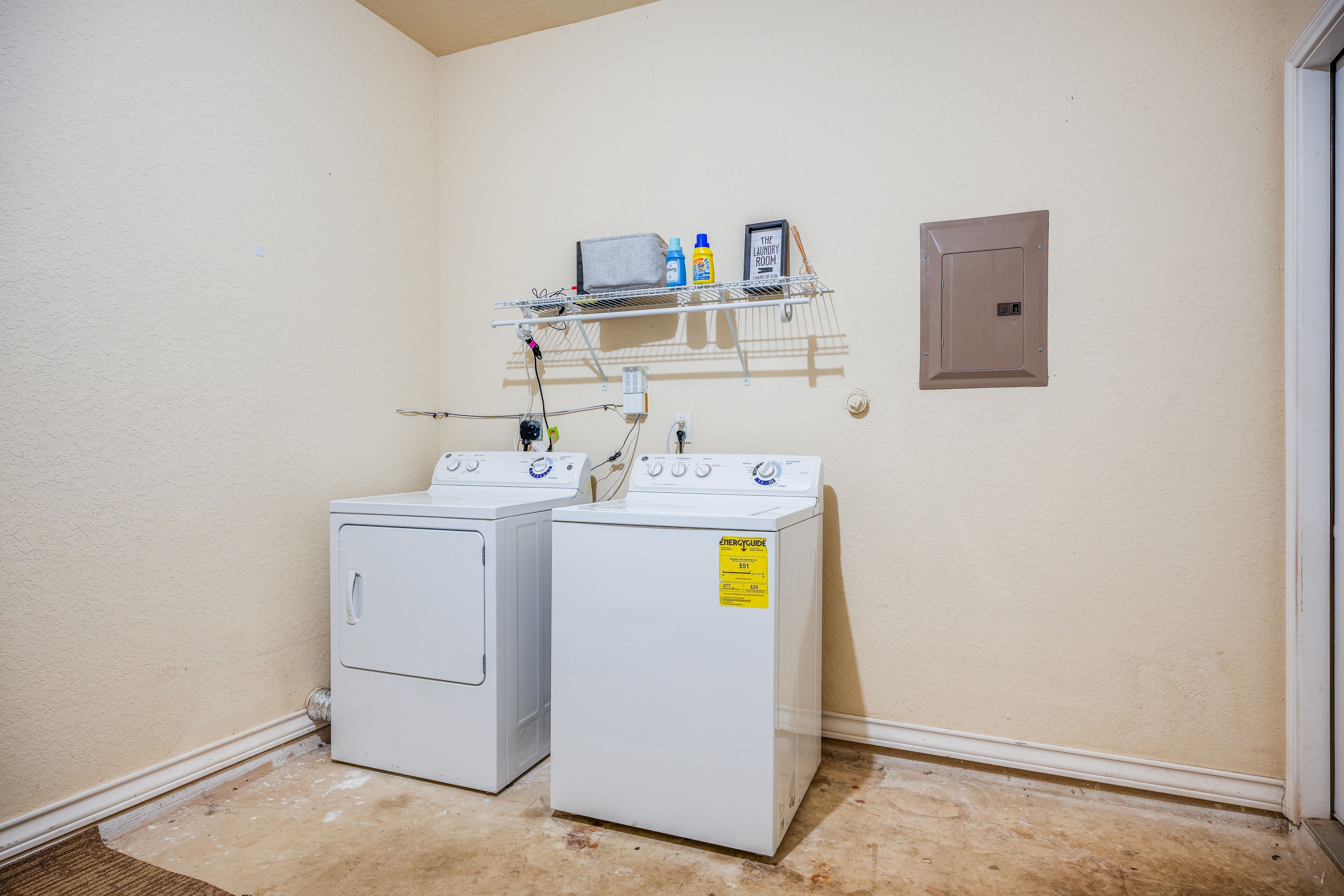 Washer + Dryer