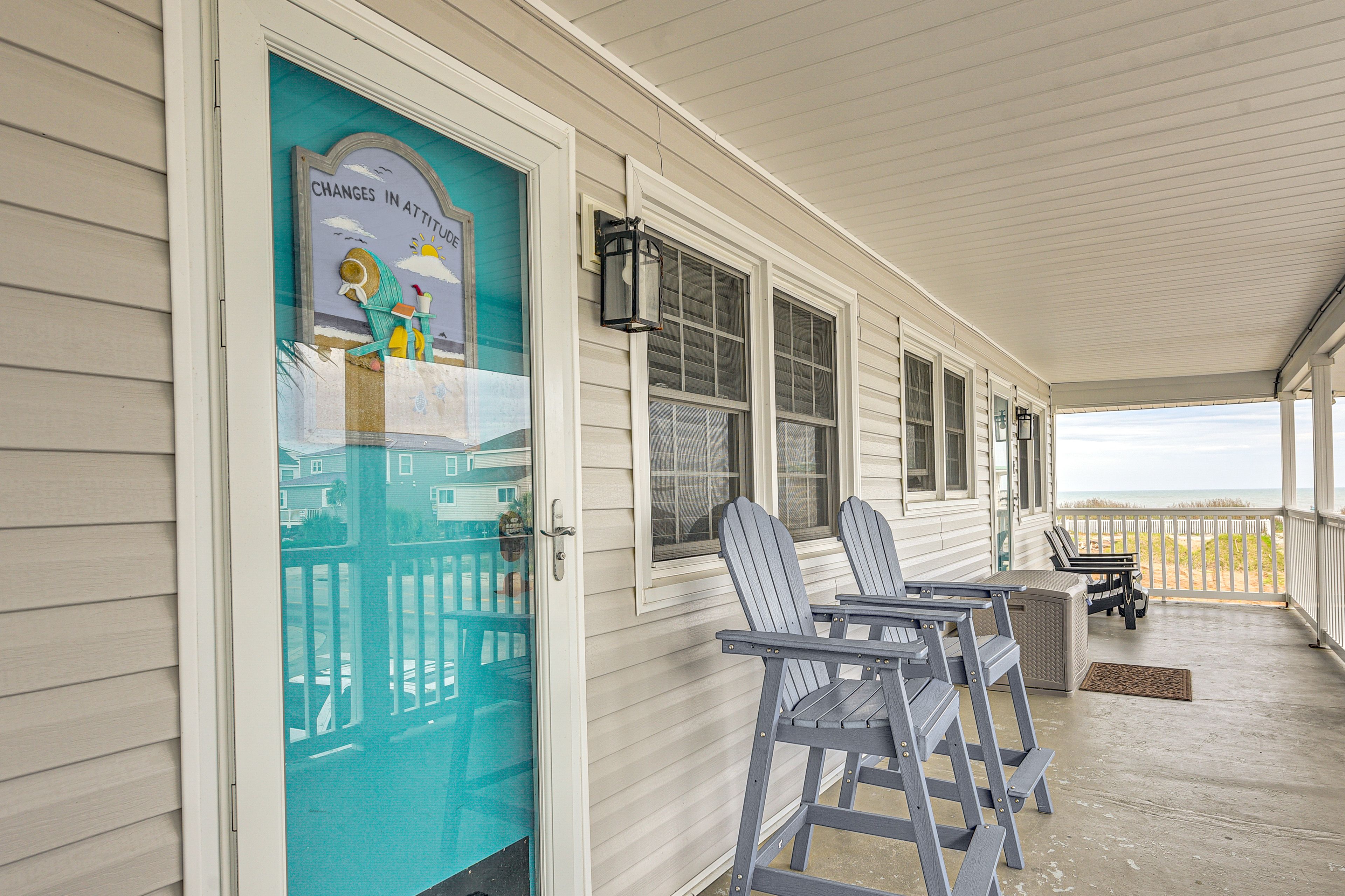 Covered Porch | Entry