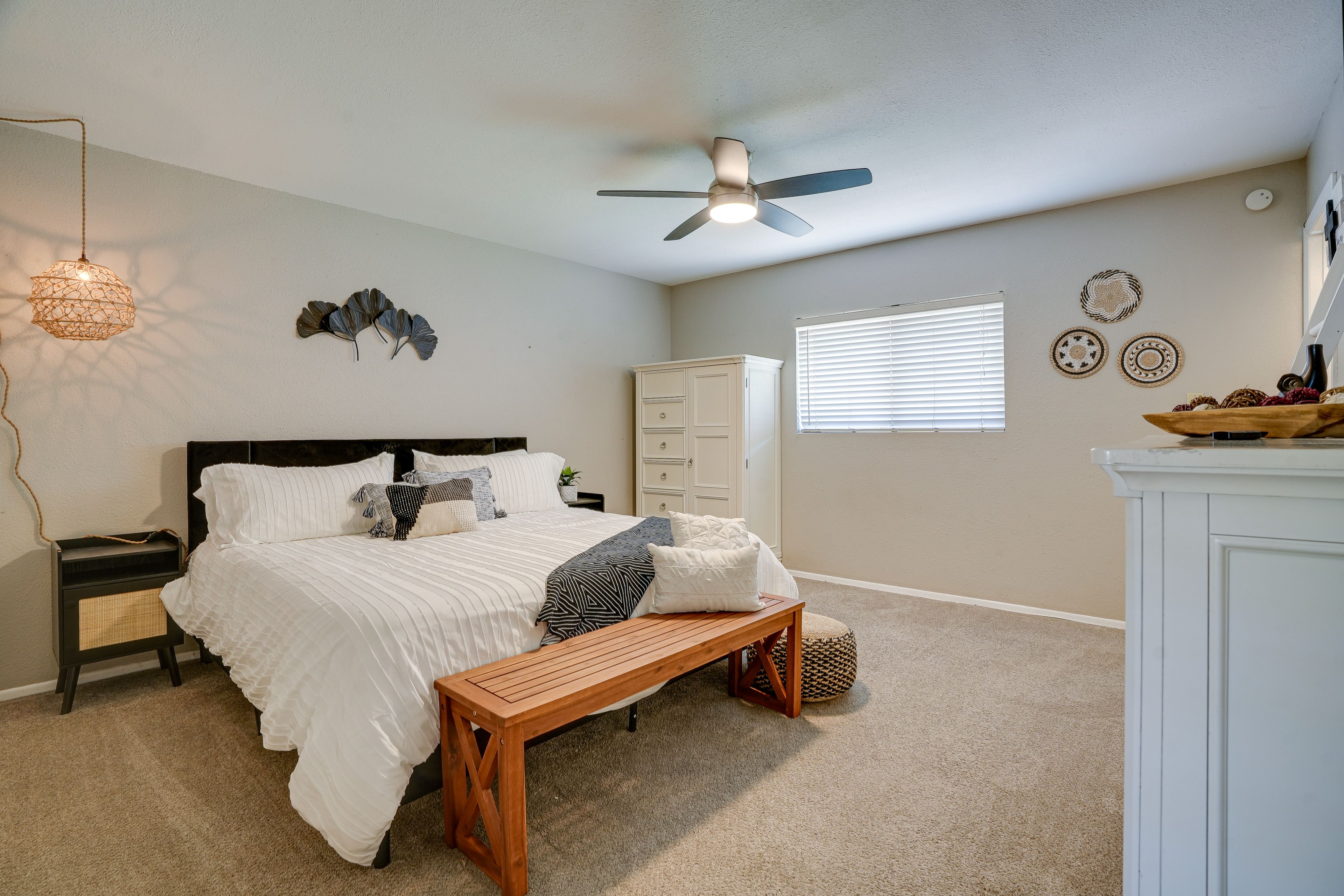 Bedroom 1 | King Bed | En-Suite Bathroom
