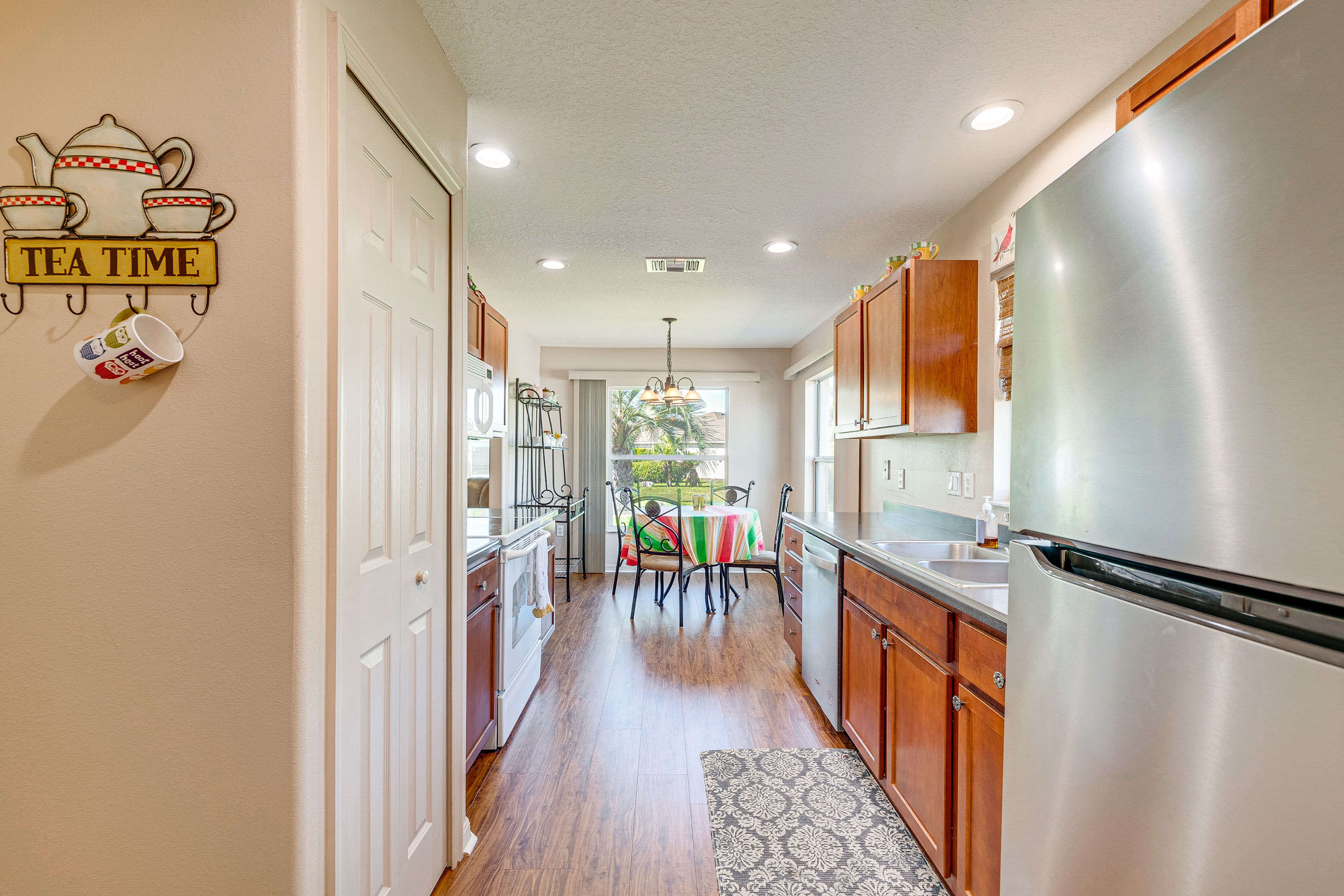 Kitchen | Cooking Basics | Coffee Maker | Trash Bags & Paper Towels