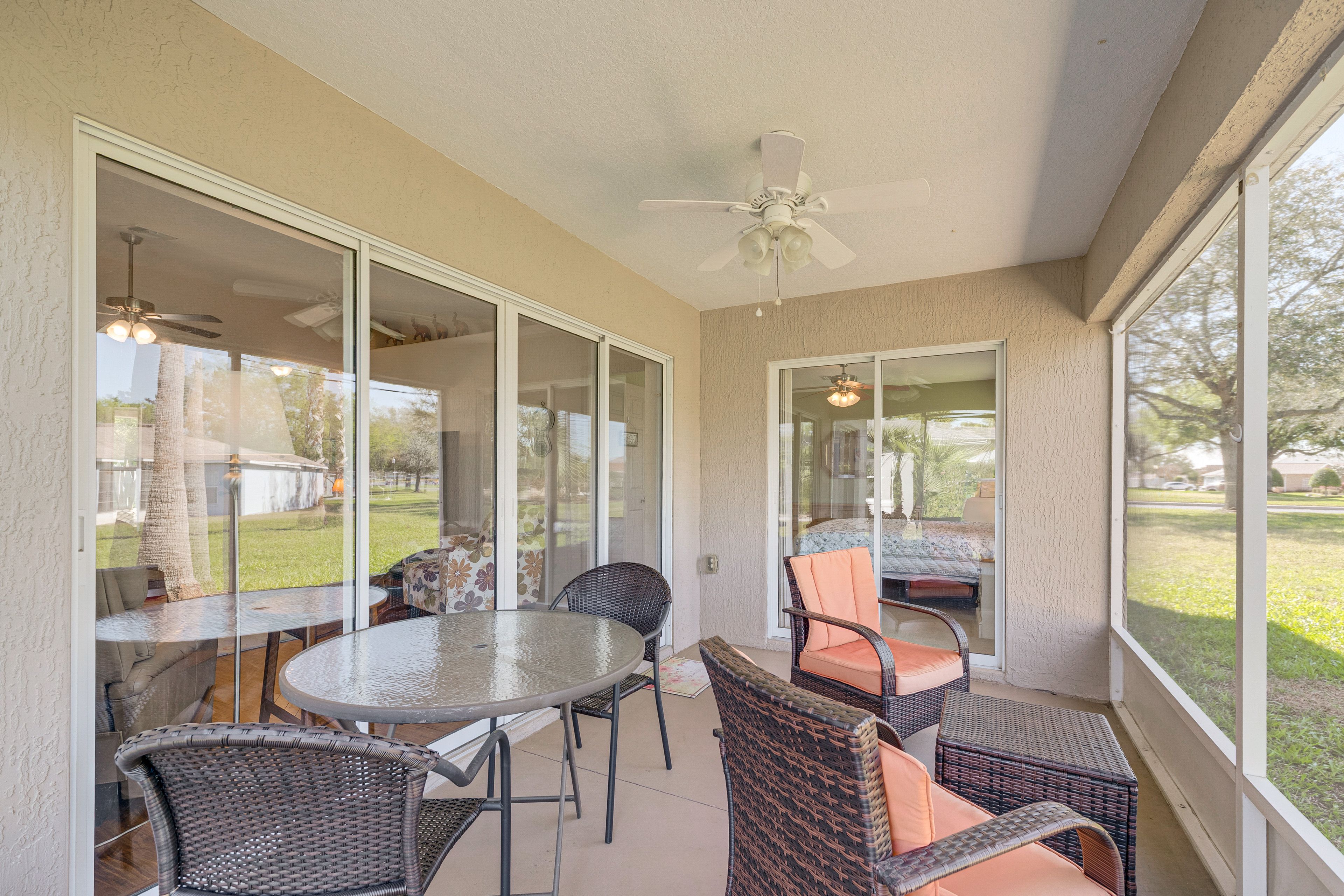 Screened-In Porch | Seating