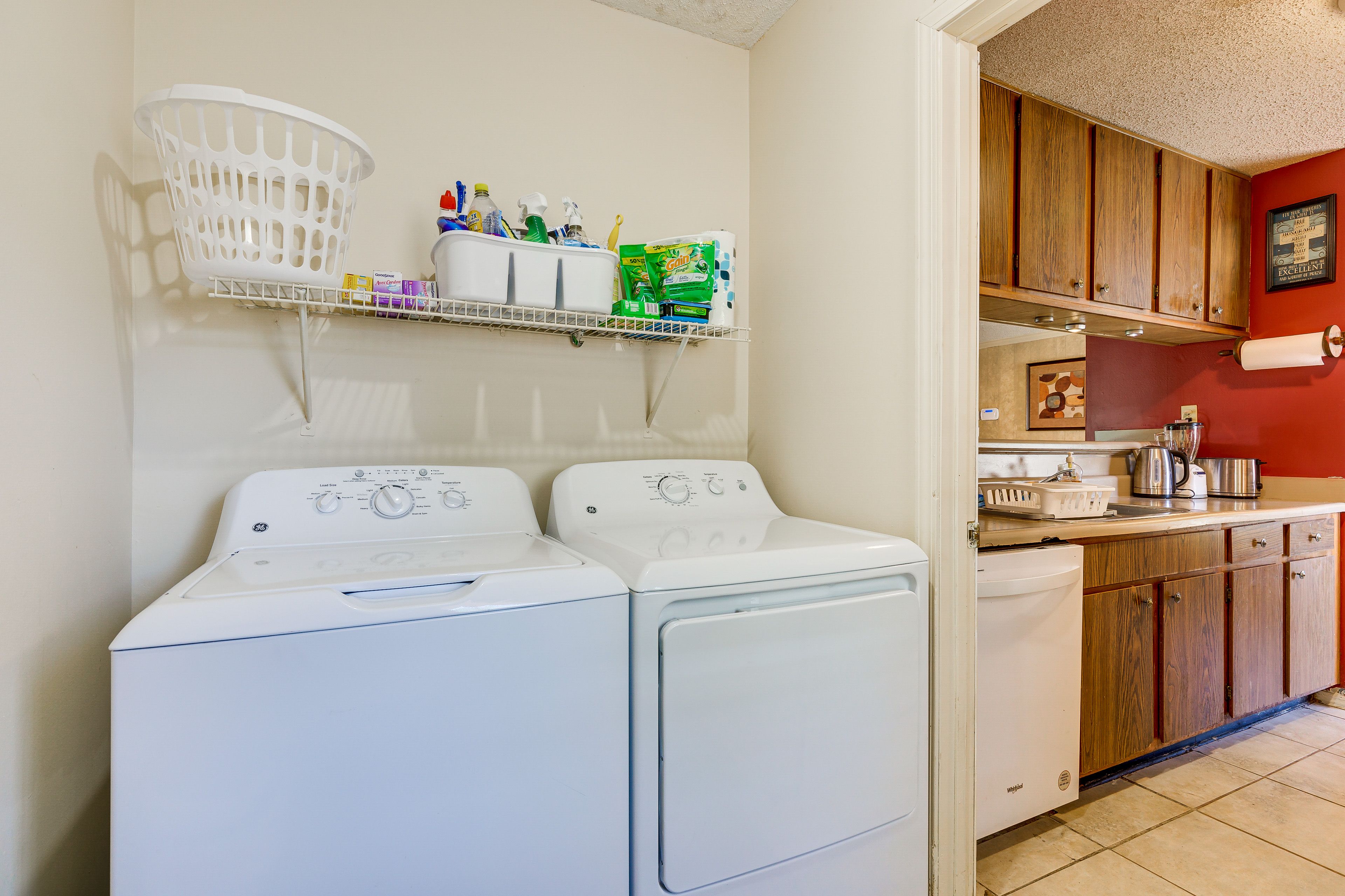 Washer & Dryer