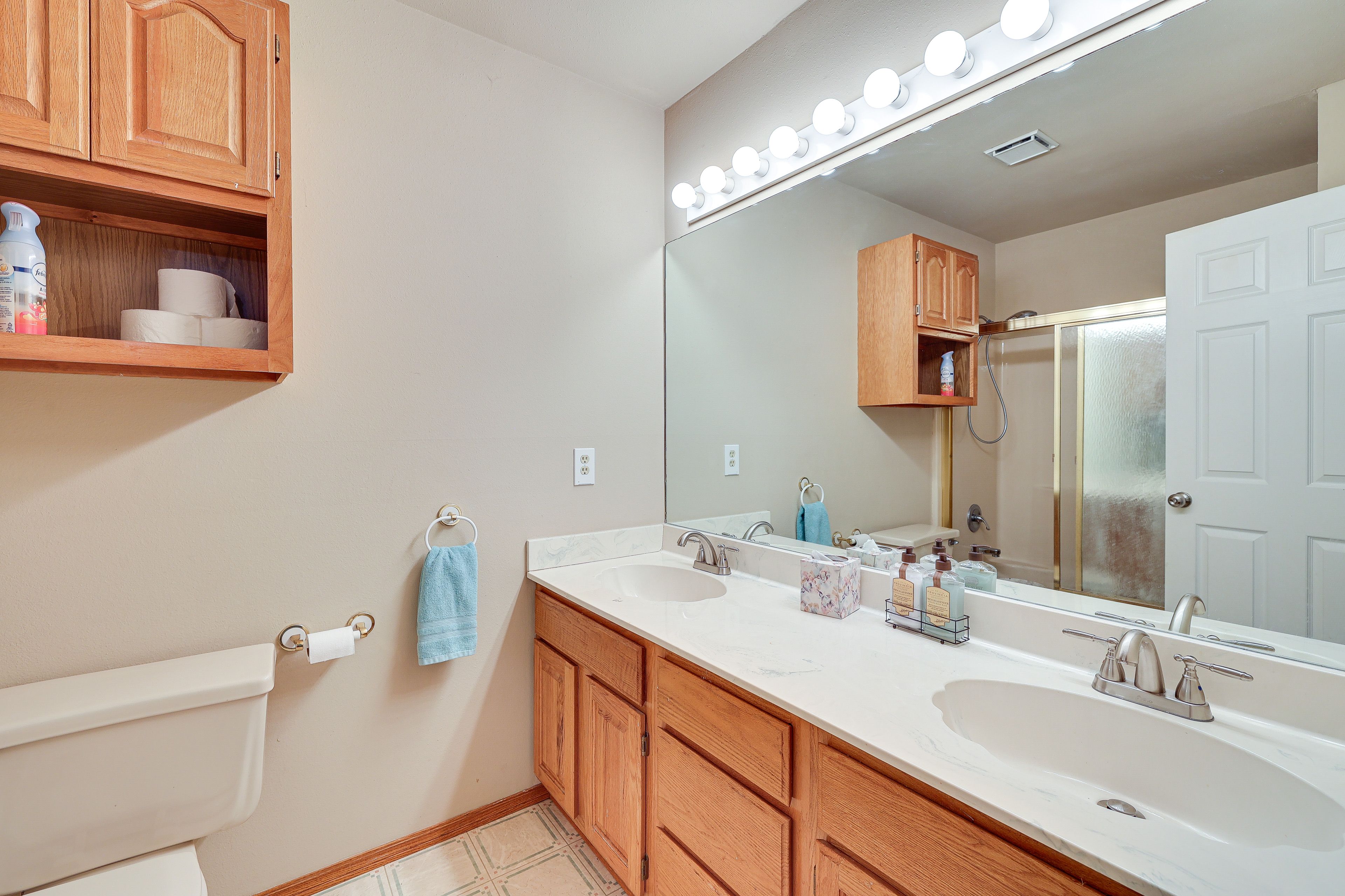 Half Bathroom | Shower Not Functional