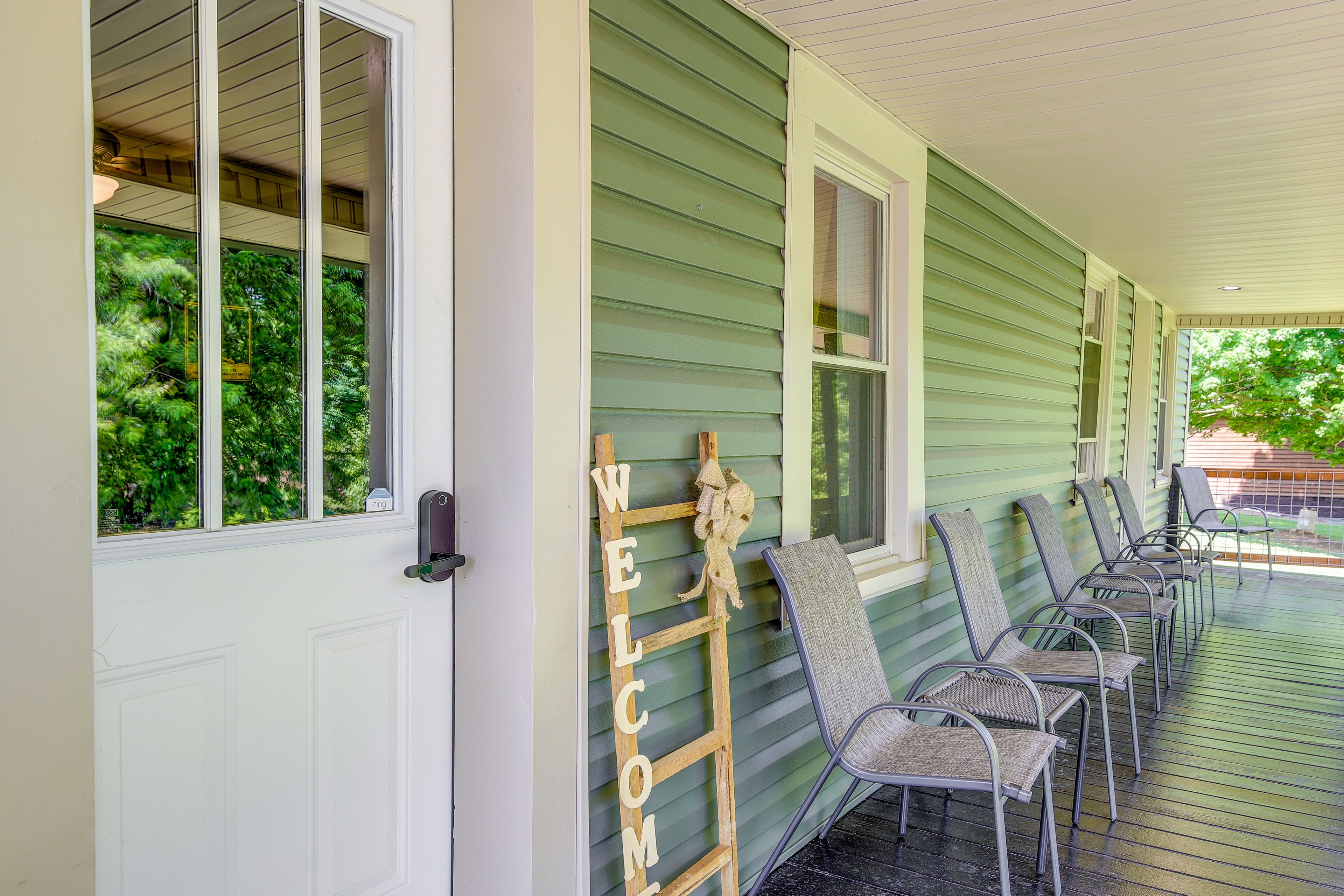 Covered Front Porch