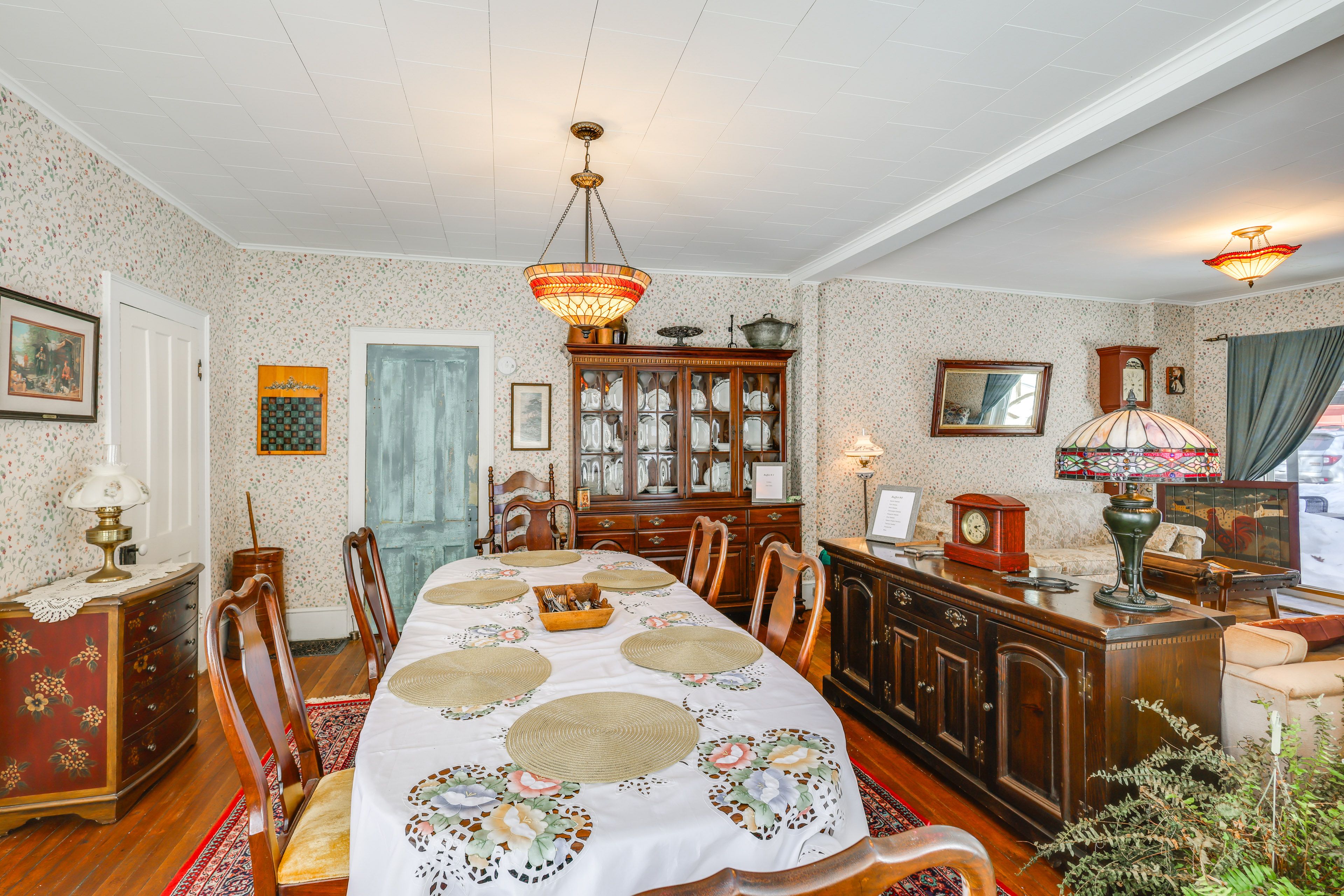 Dining Area | 1st Floor