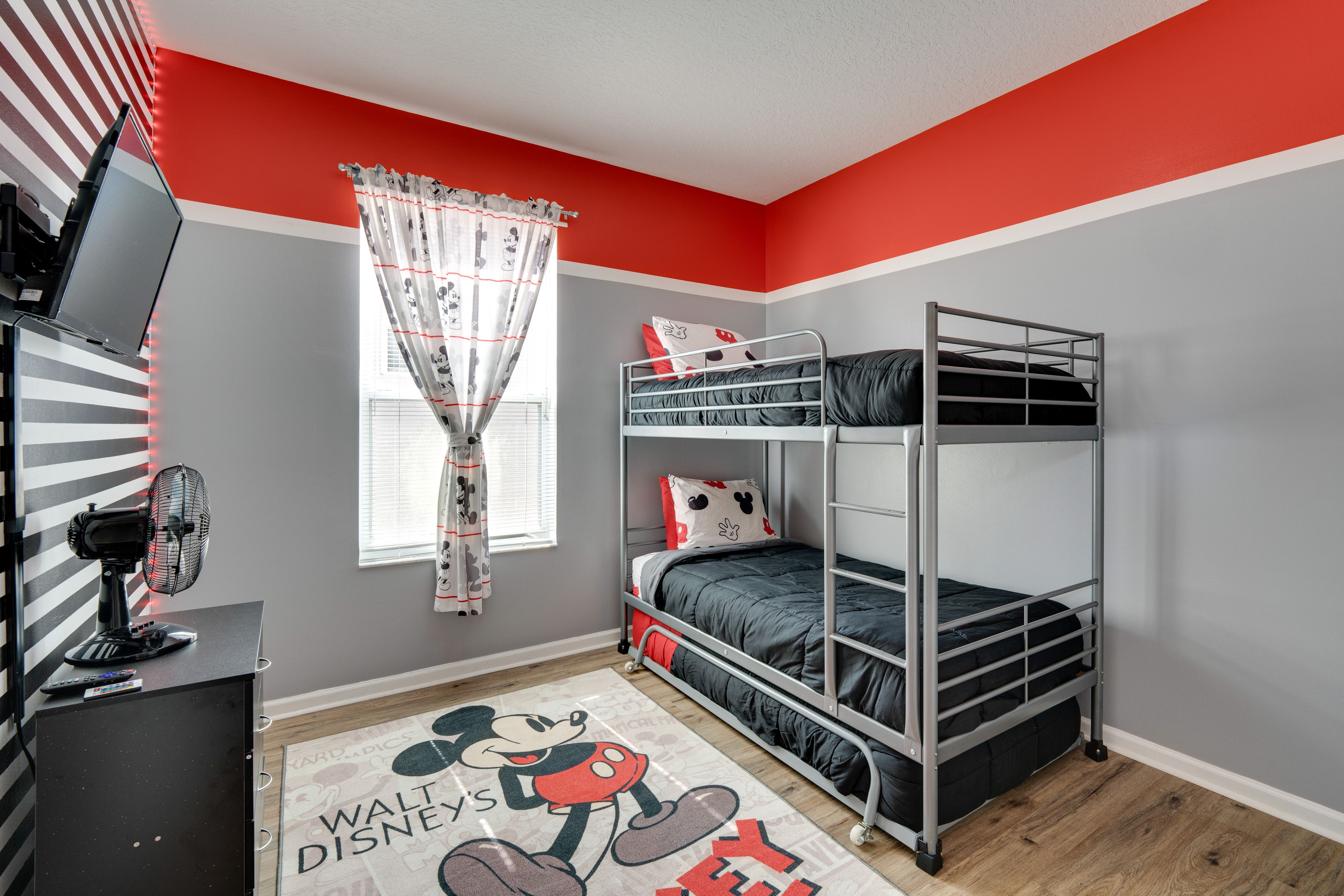 Bedroom 3 | Twin Bunk Bed w/ Twin Trundle