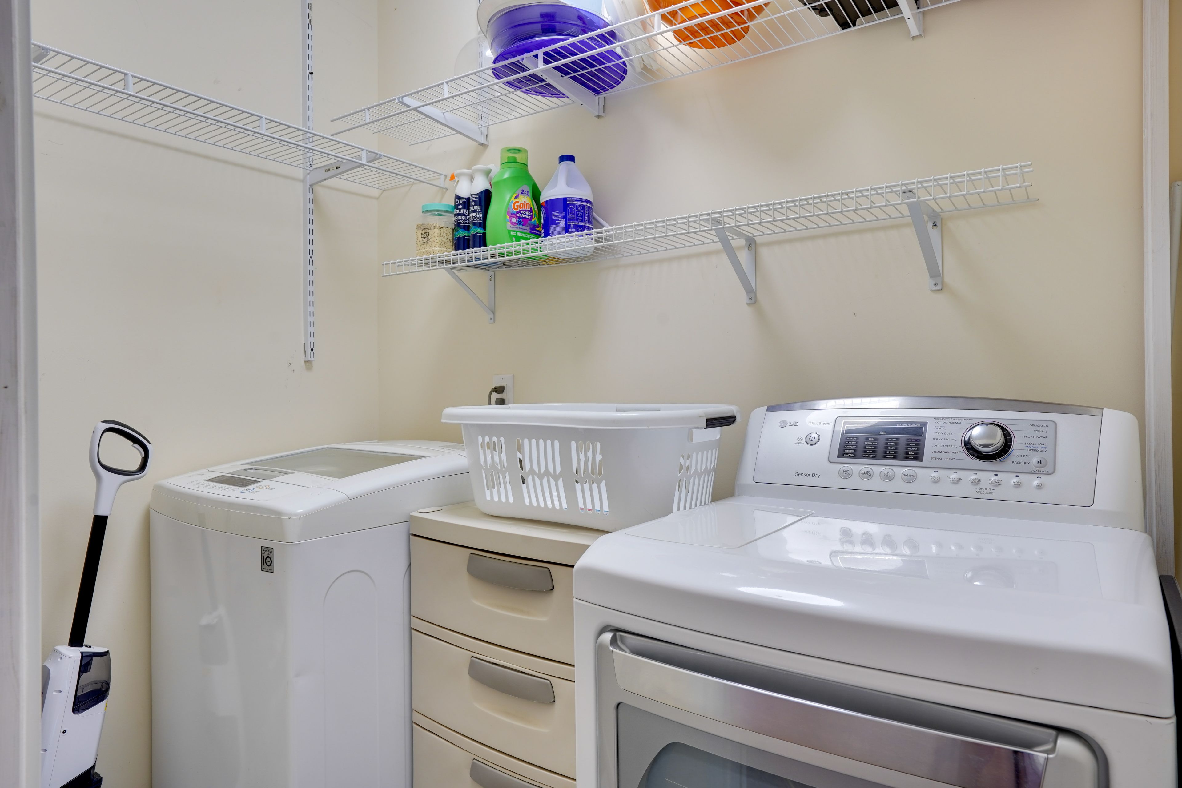 In-Unit Washer & Dryer | Detergent Provided