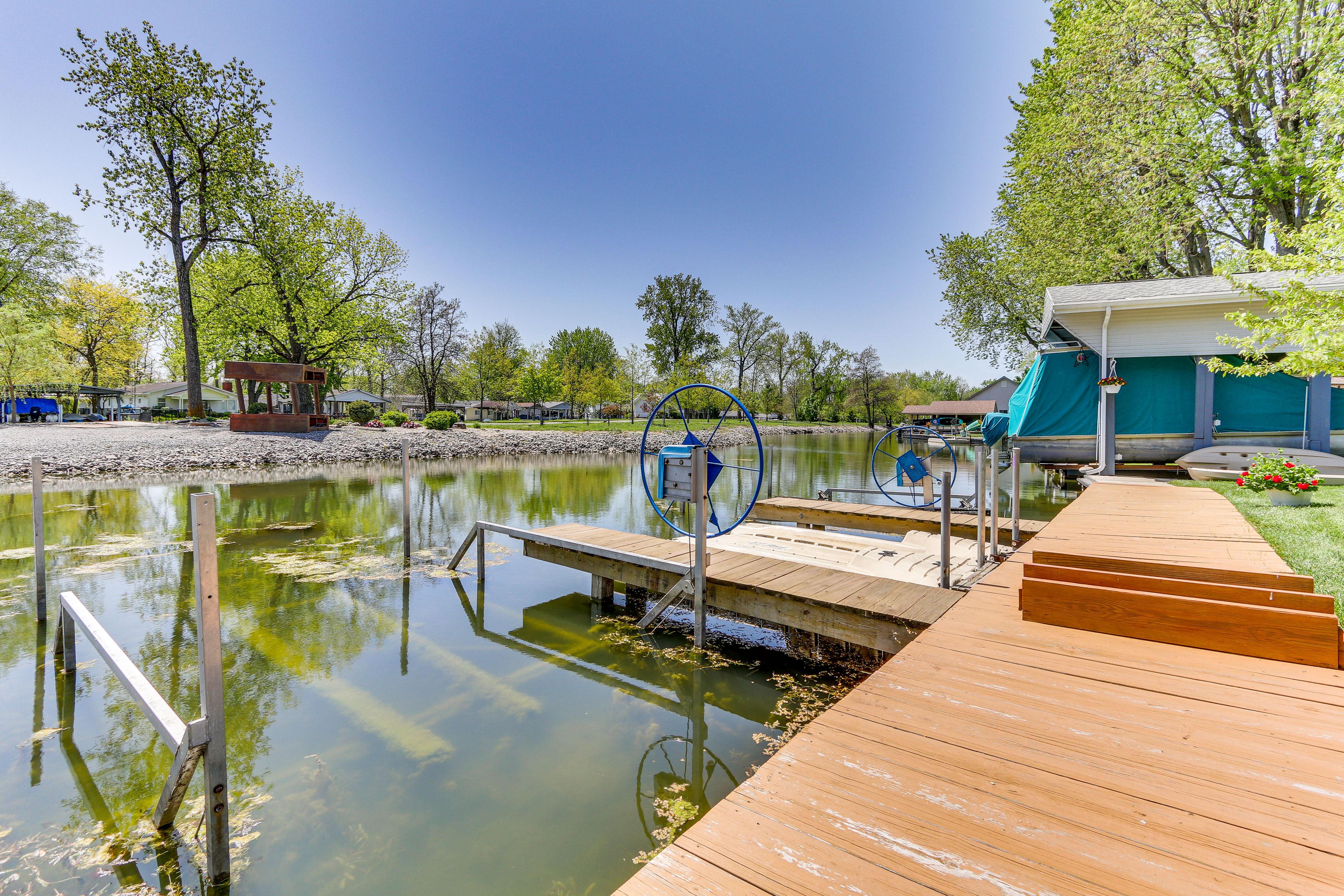 Boardwalk | Dock | Fire Pit (Wood Provided) | Boardwalk Not Available