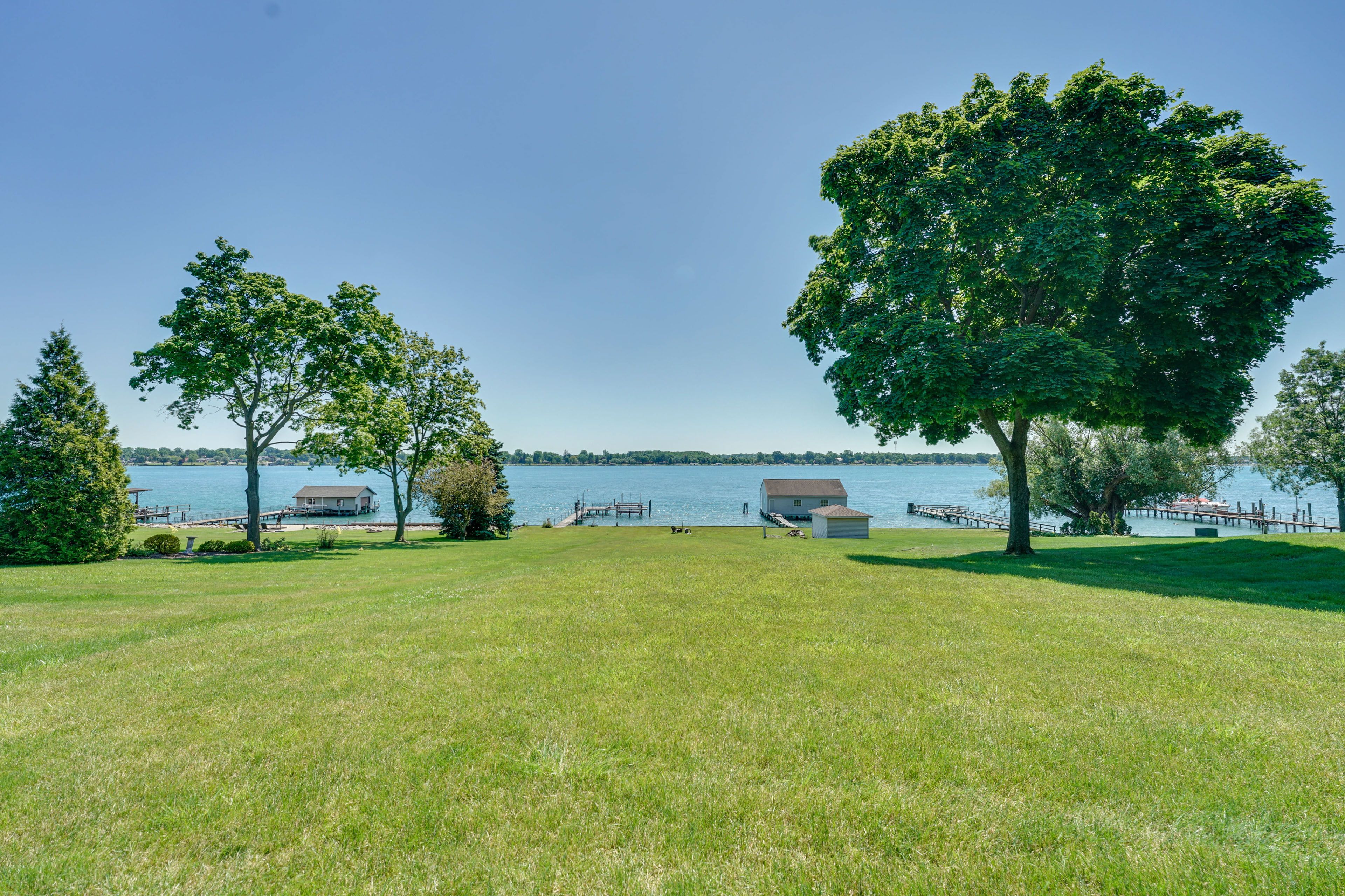Yard | Fire Pit | Boat Slip Not For Guest Use