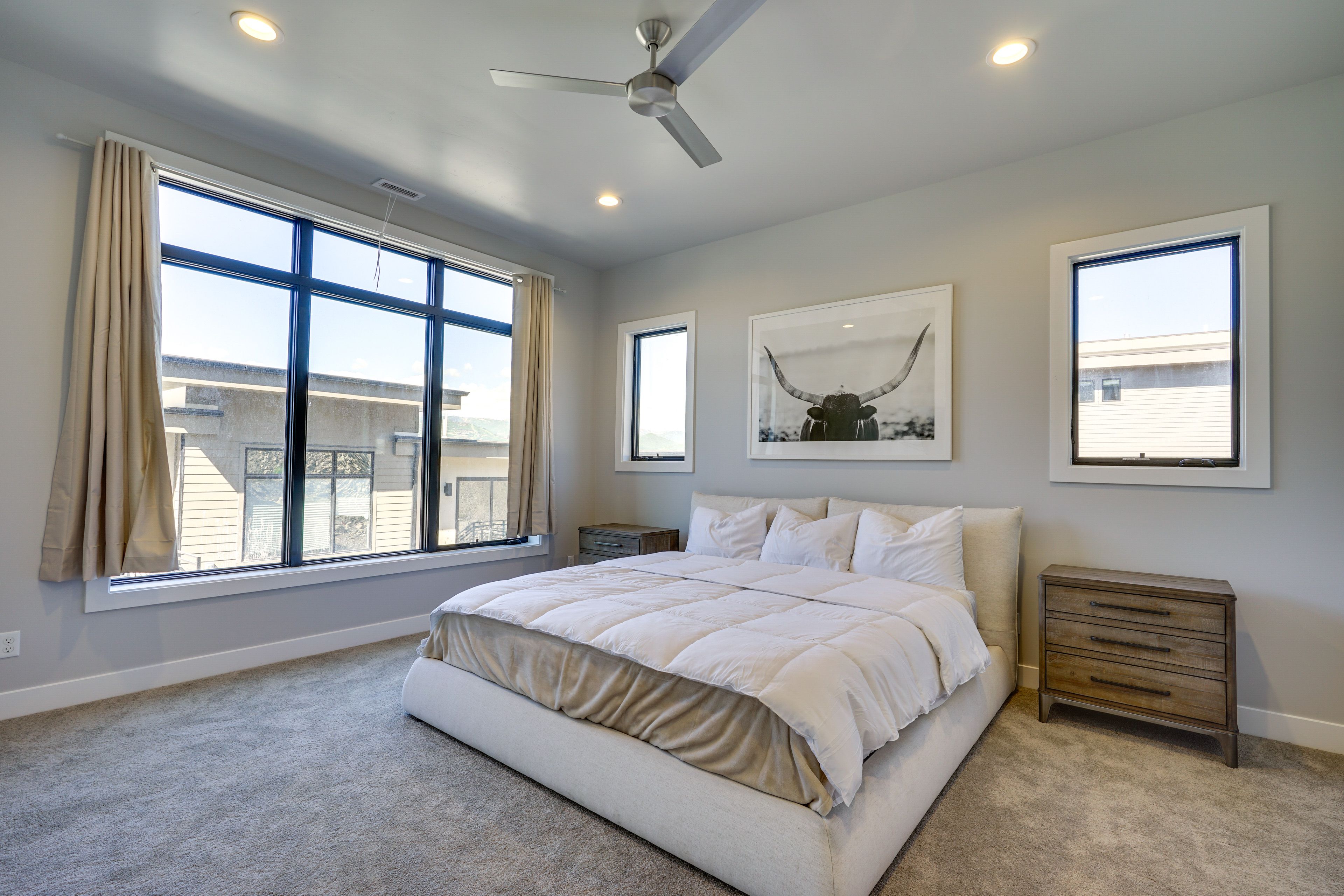 Bedroom 1 | King Bed | Linens Provided