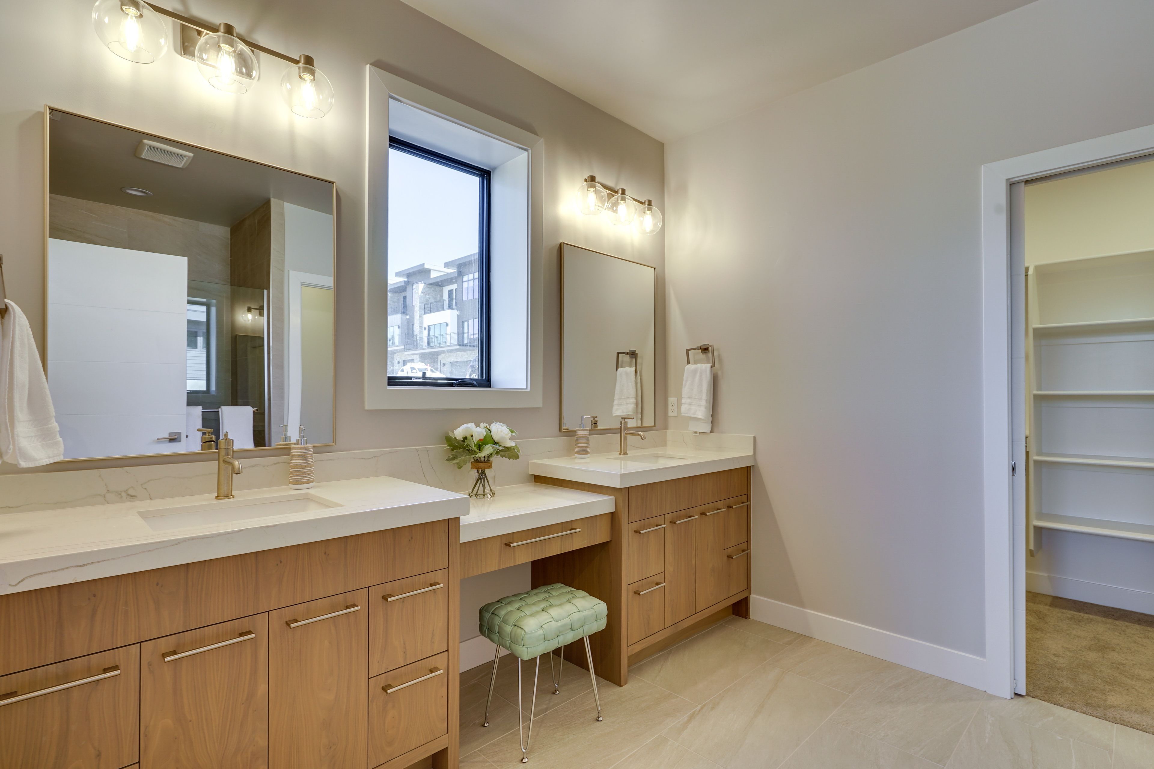 Bathroom | Complimentary Toiletries | Towels Provided