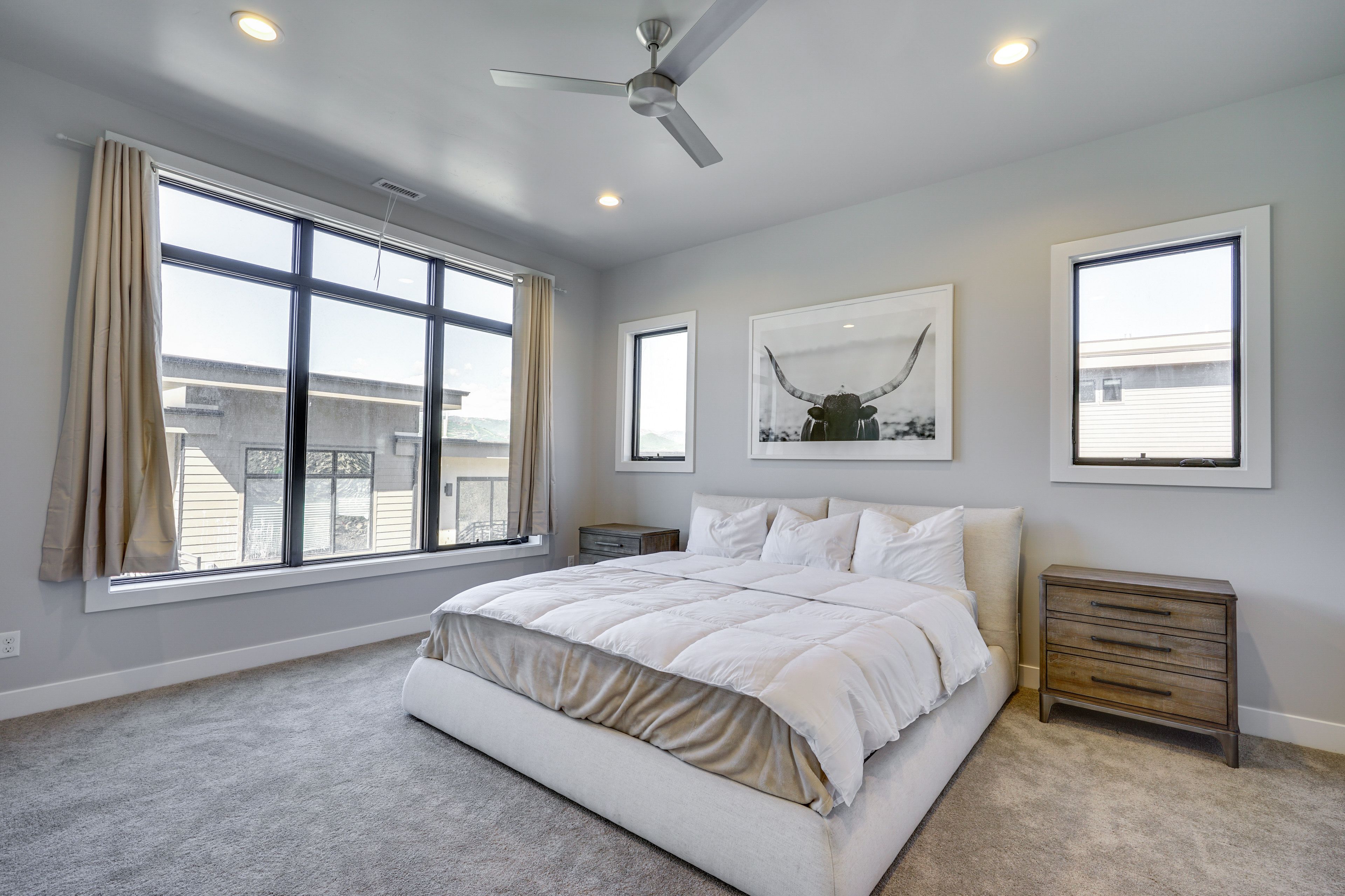 Bedroom 1 | King Bed | Linens Provided