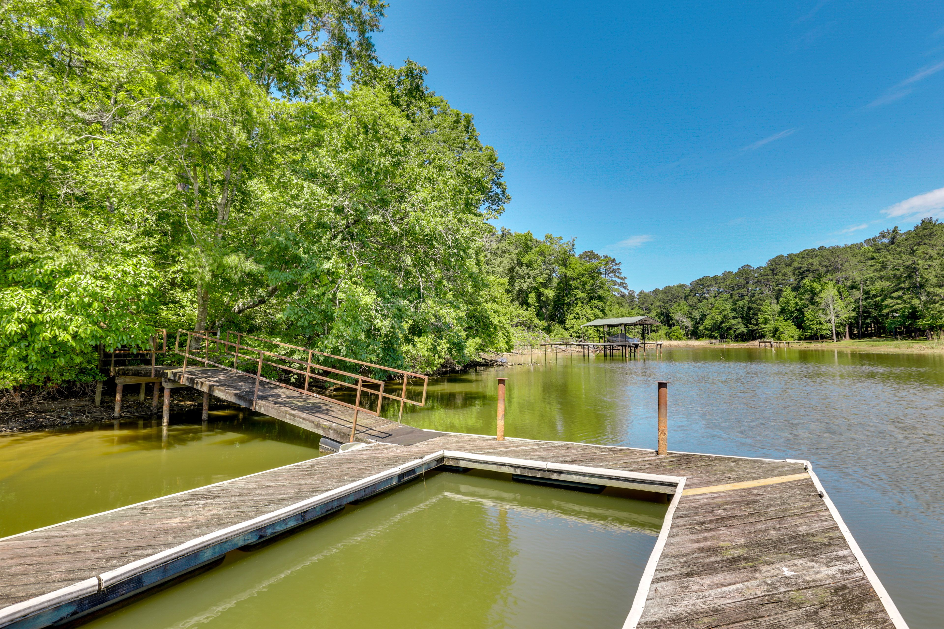 Abbeville Vacation Rental | 3BR | 2BA | 1,200 Sq Ft | 2 Steps To Access