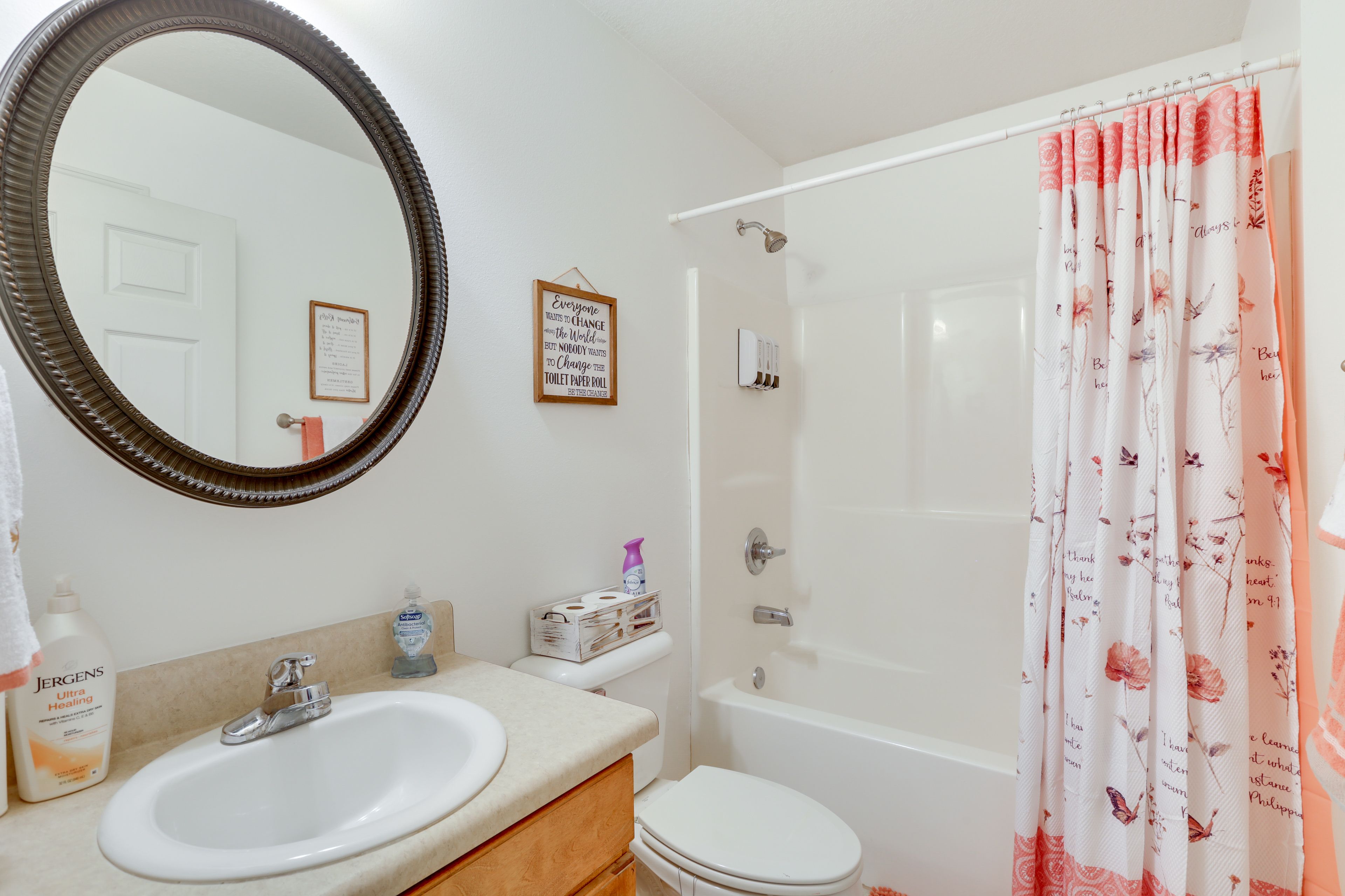 Full Bathroom