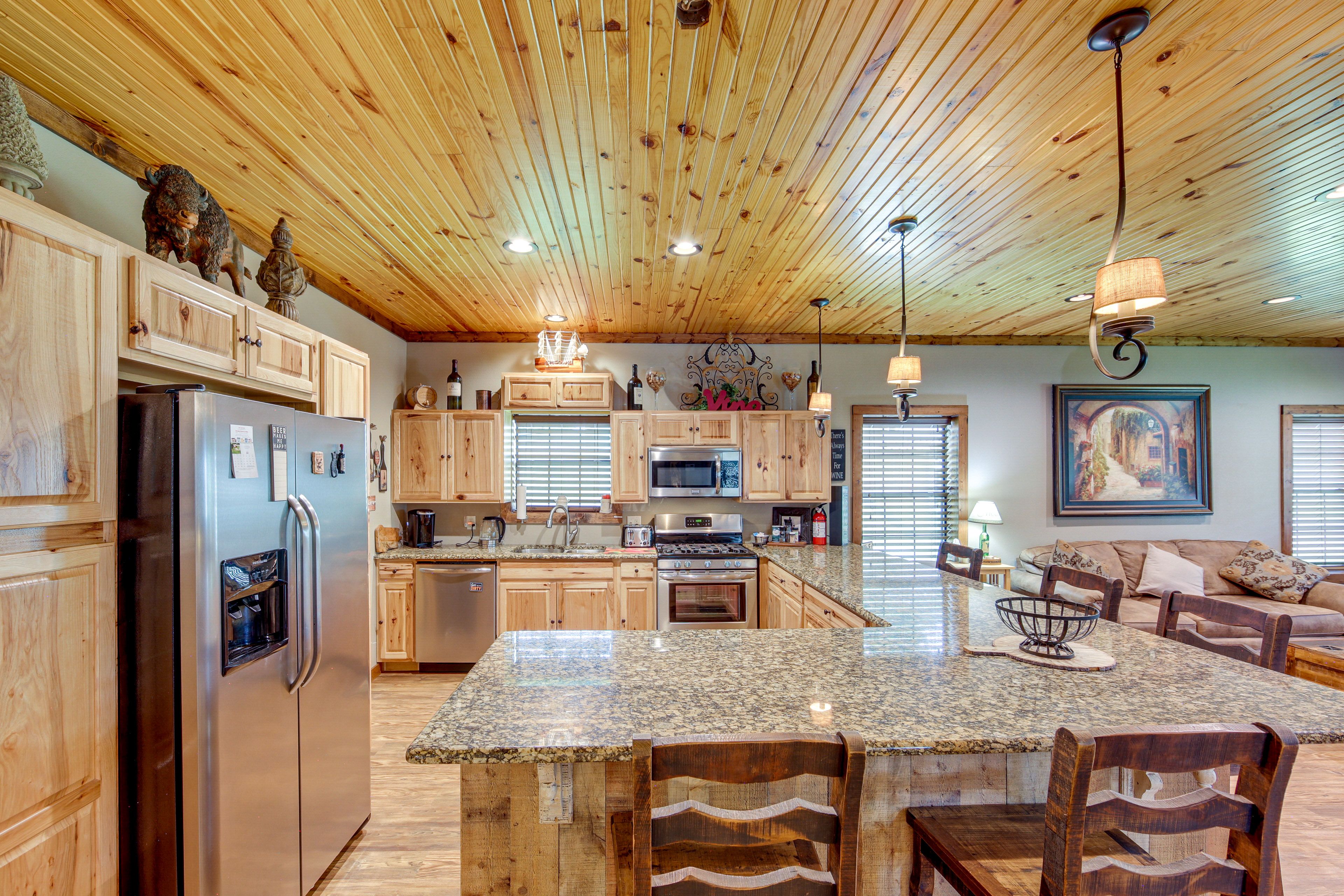 Kitchen | Cooking Basics & Spices | Coffee Maker | Trash Bags & Paper Towels