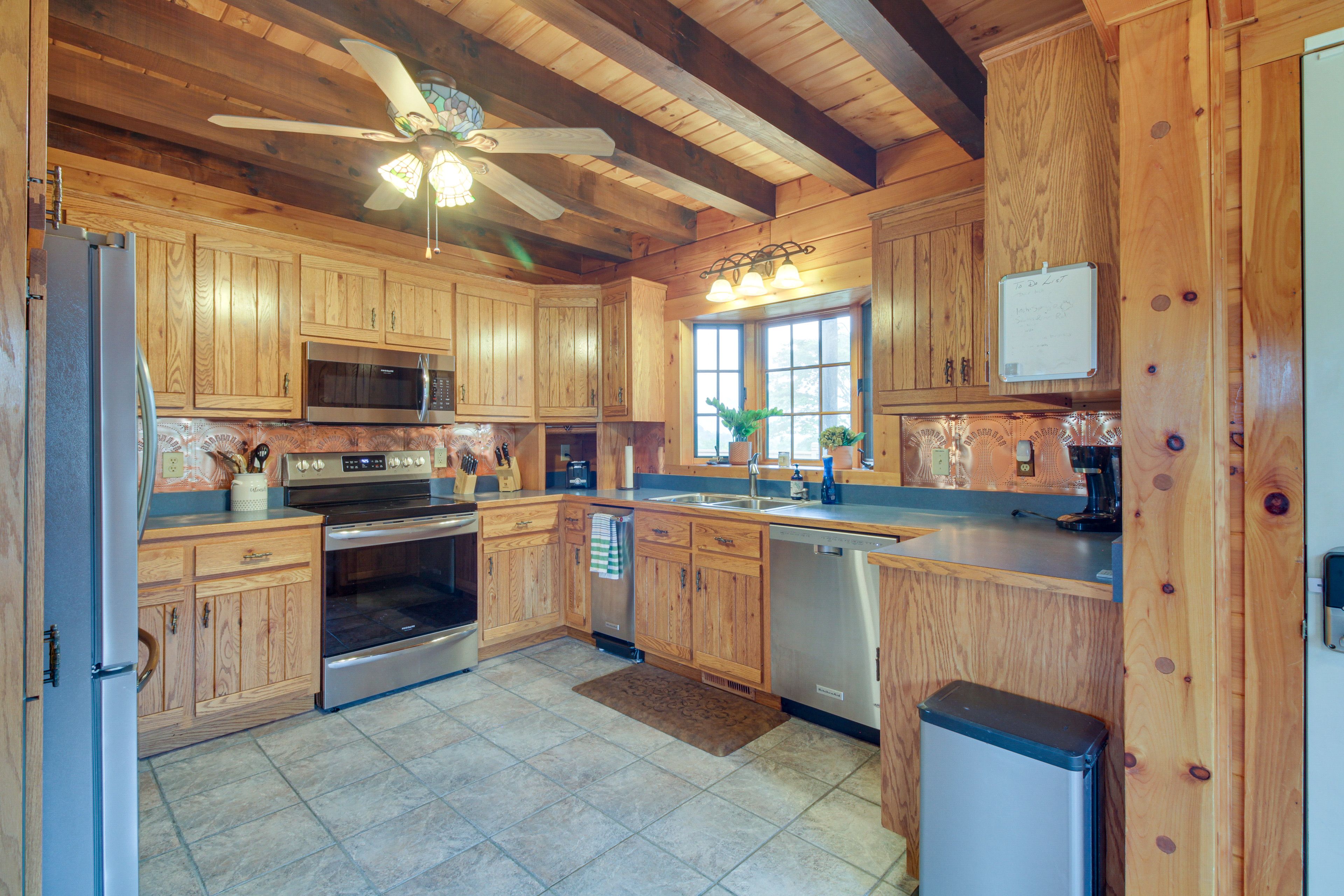 Kitchen | Coffee Maker | Toaster