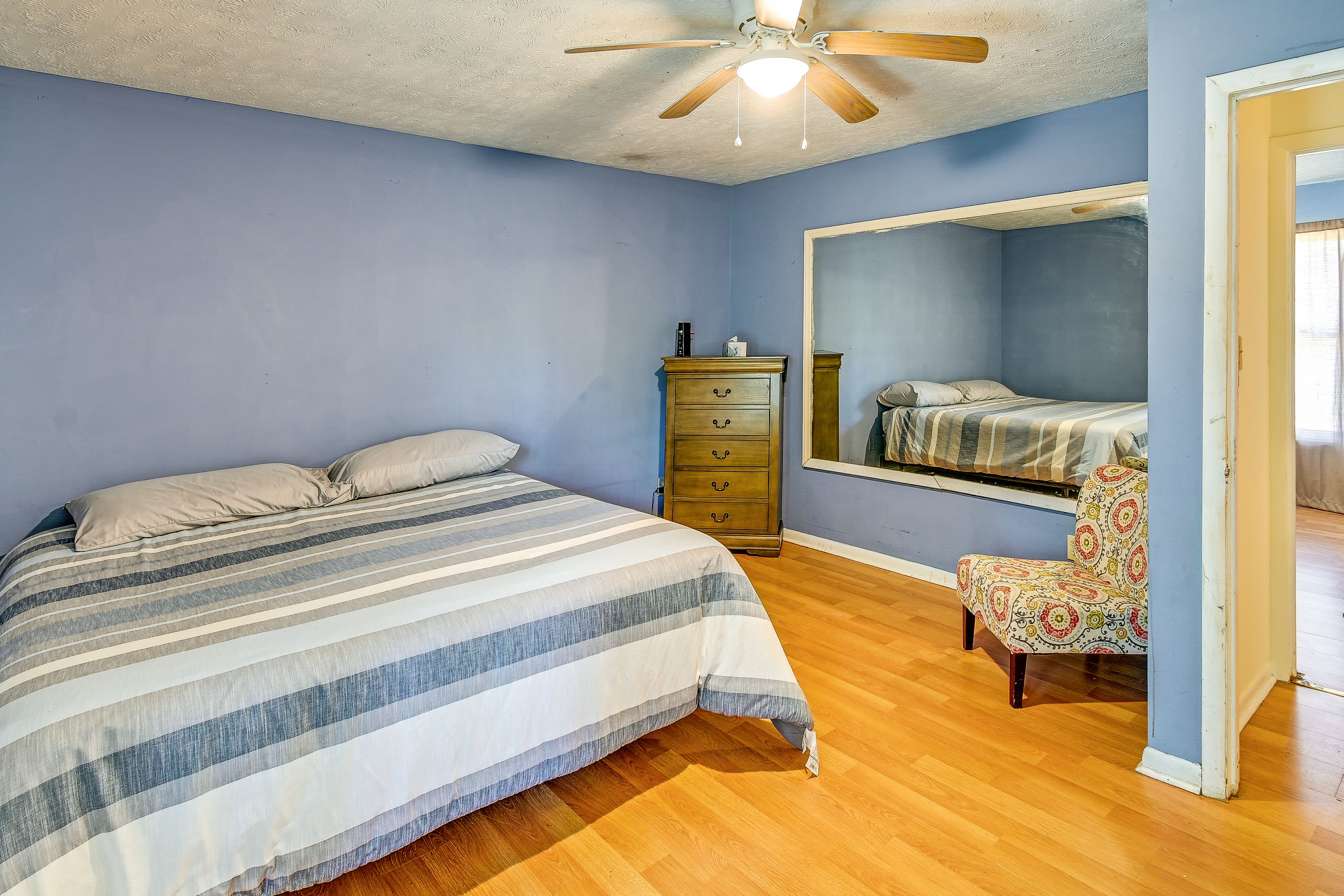 Bedroom 1 | King Bed | En-Suite Bathroom