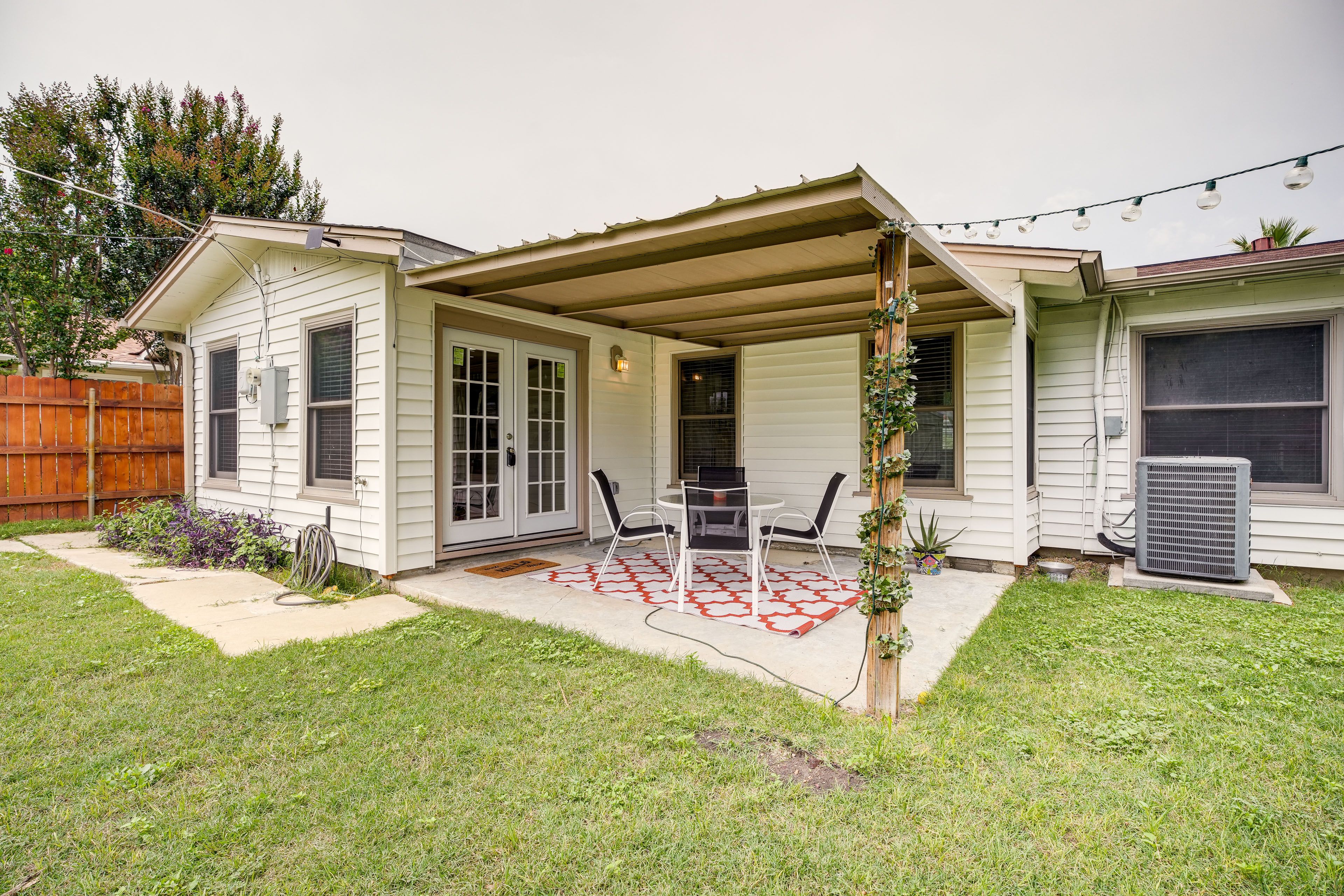 Furnished Patio | Outdoor Dining Area | Single-Story Home