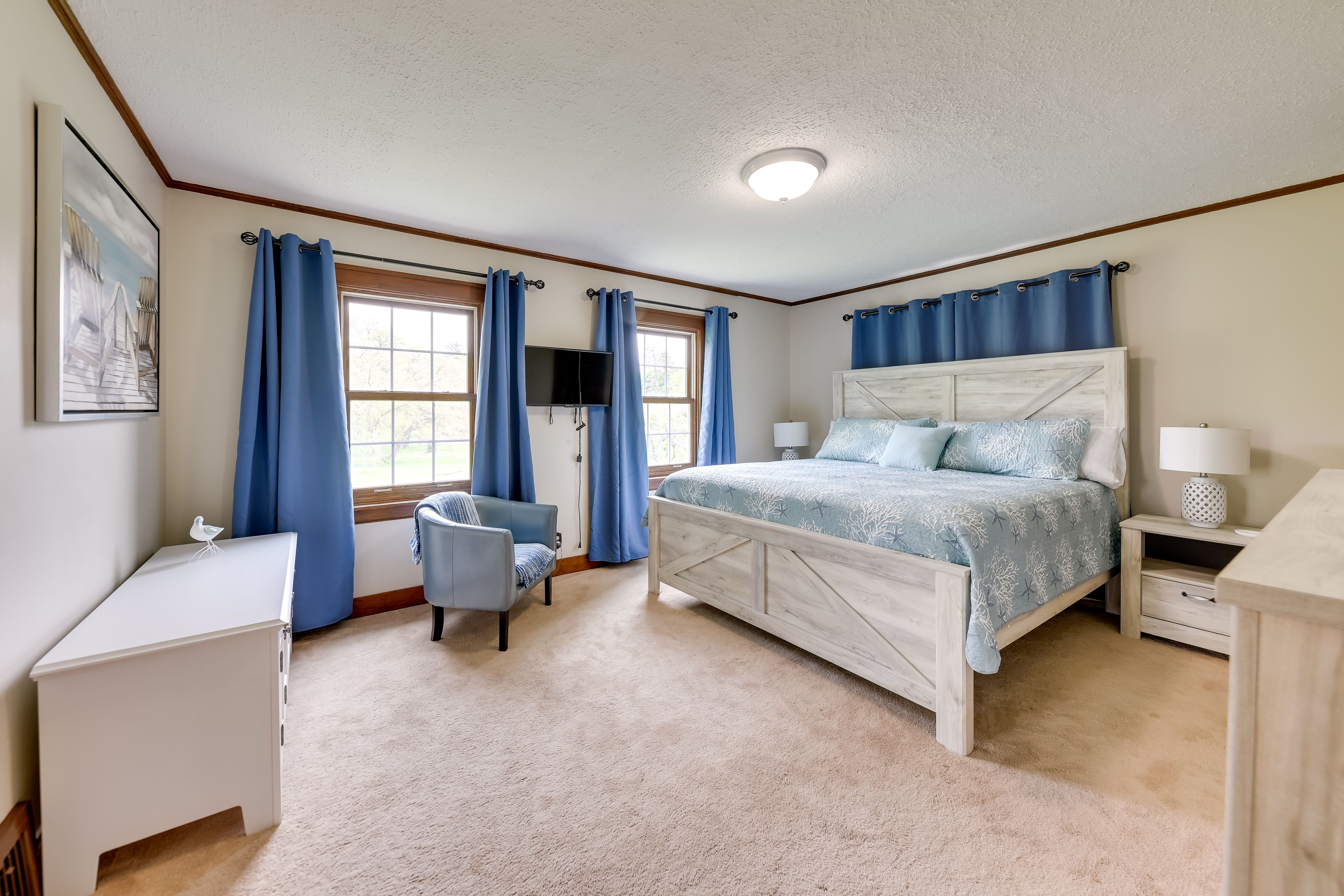 Bedroom 1 | King Bed | Balcony Access