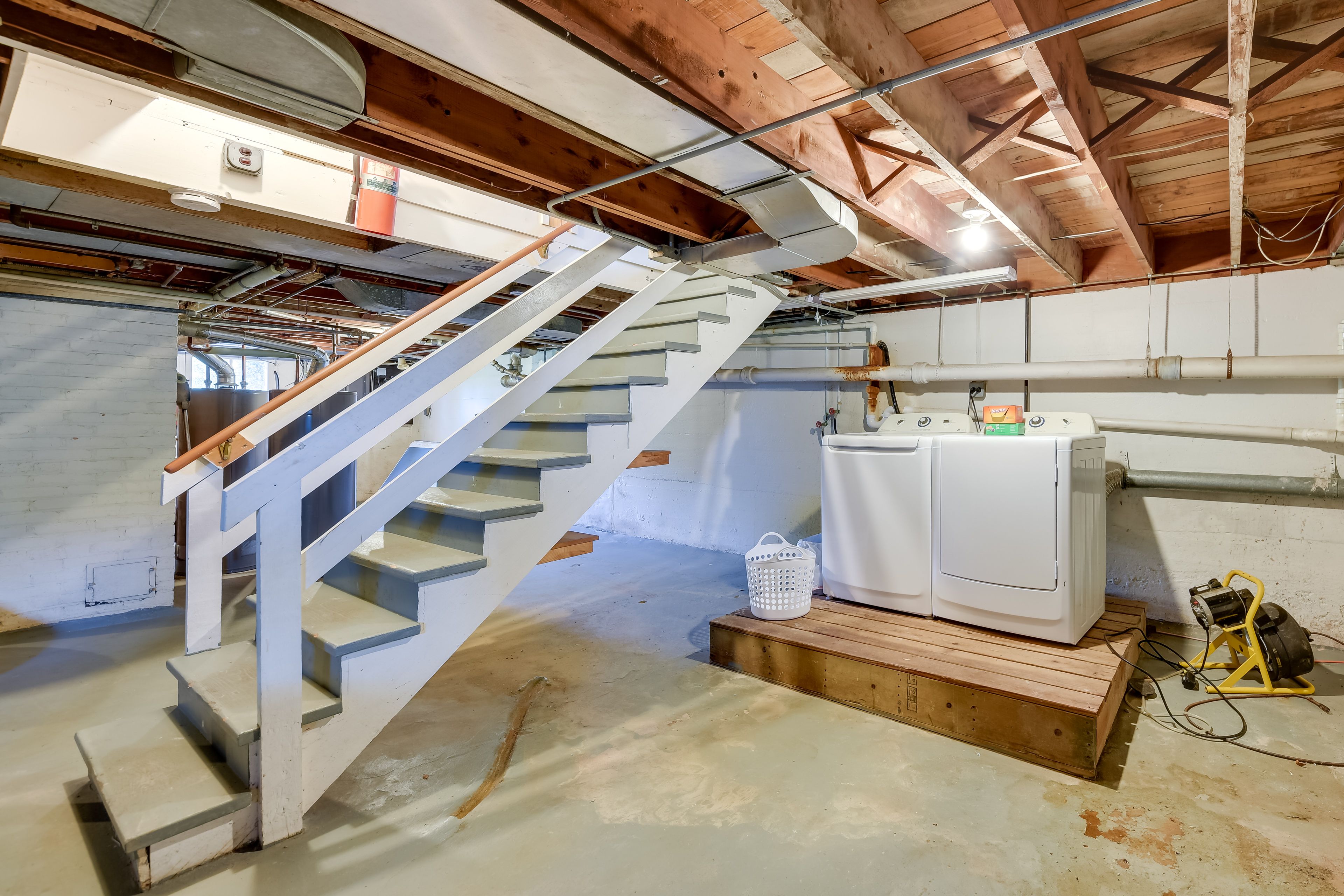 Basement | Washer & Dryer | Linens Provided