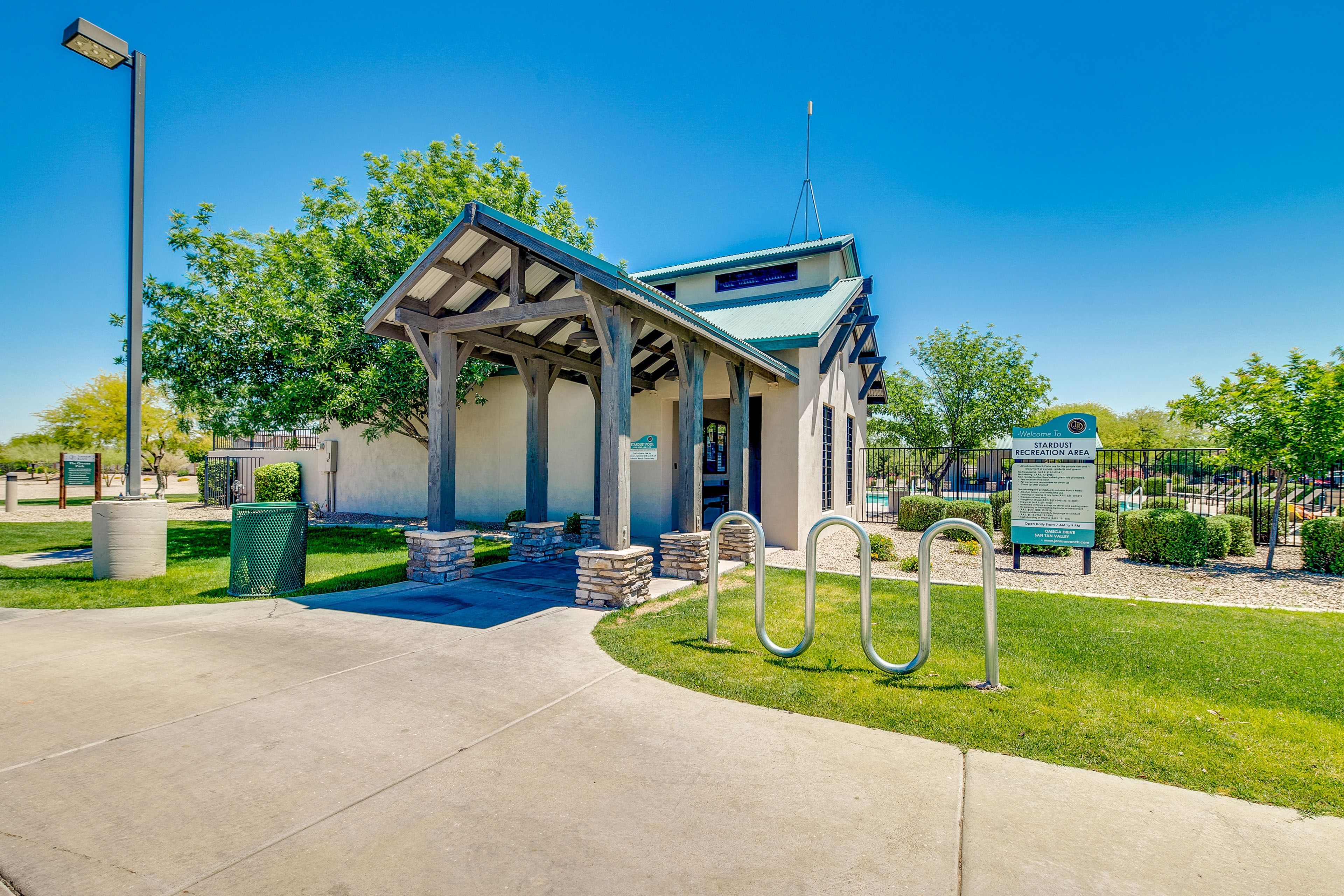 Golf Club at Johnson Ranch Community Amenities