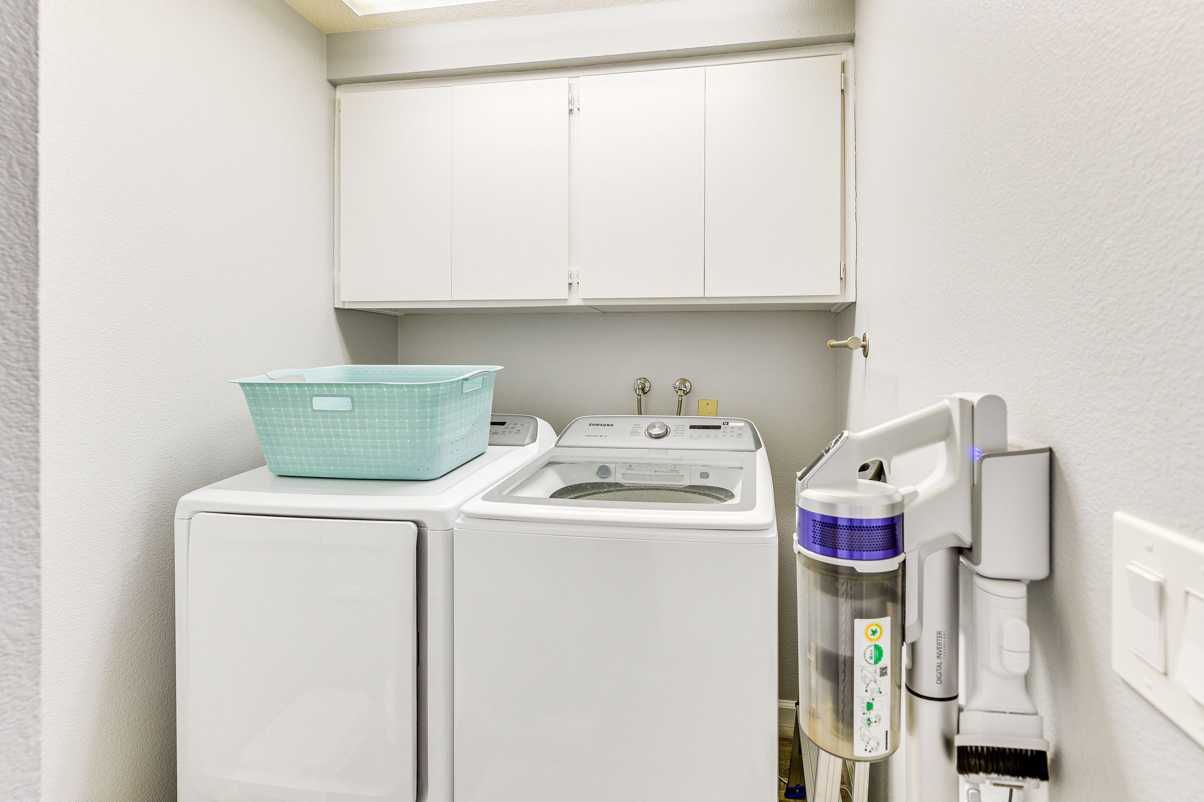 In-Unit Laundry