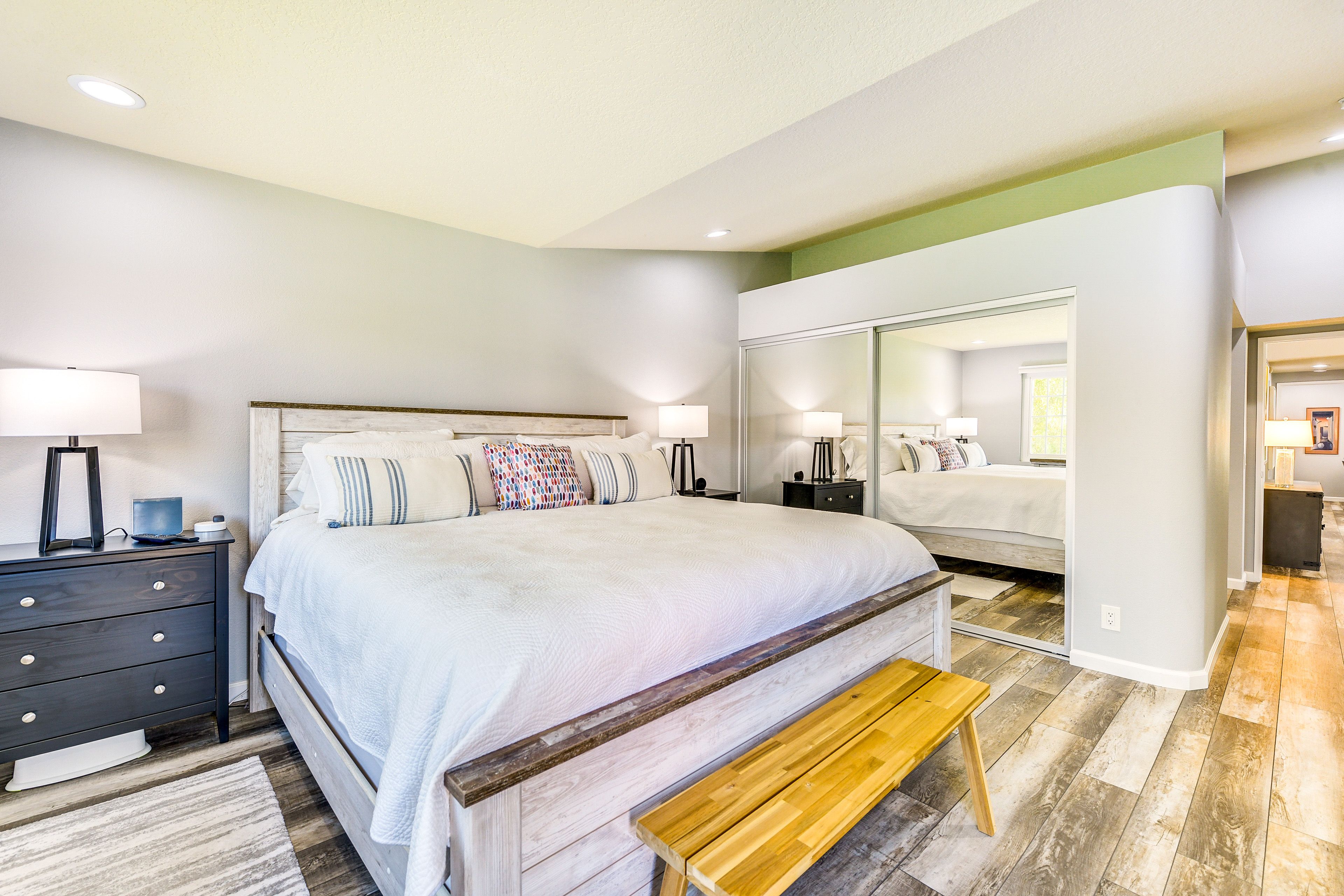 Bedroom 1 | King Bed | Linens Provided