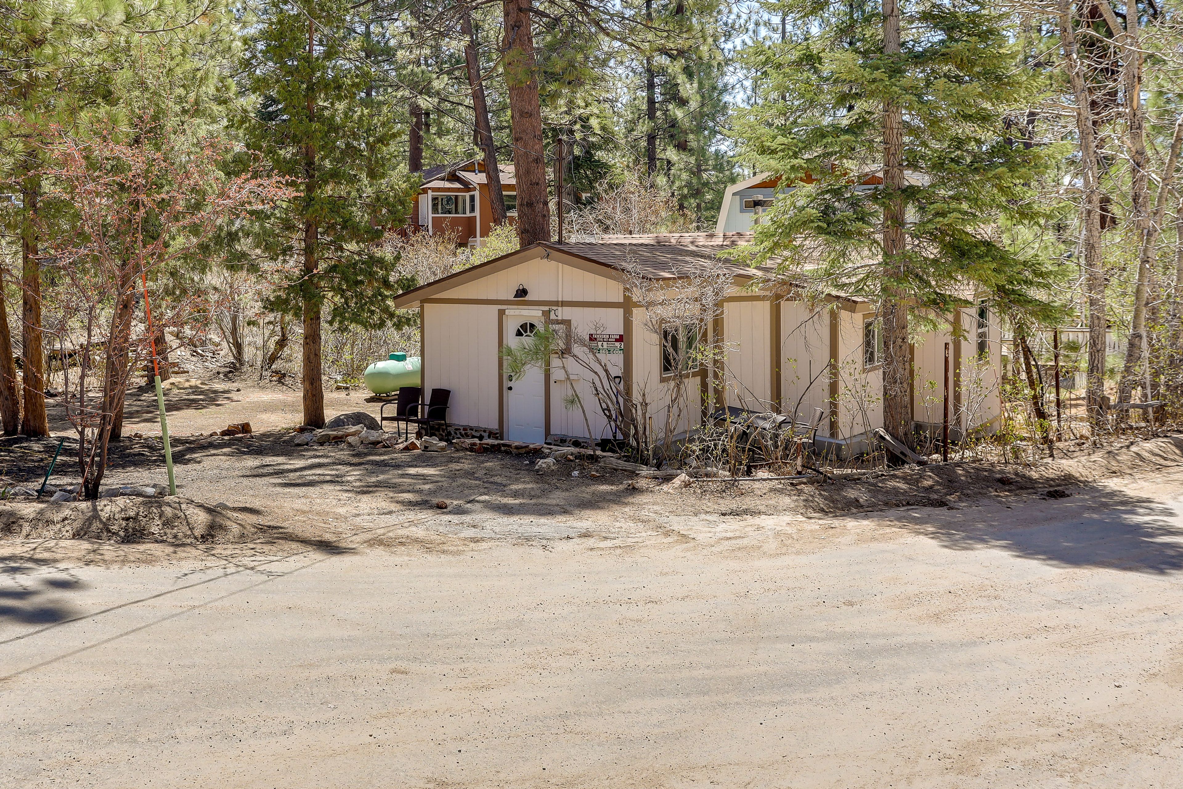 Parking | Gravel Driveway (2 Vehicles) | RV/Trailer Parking Allowed