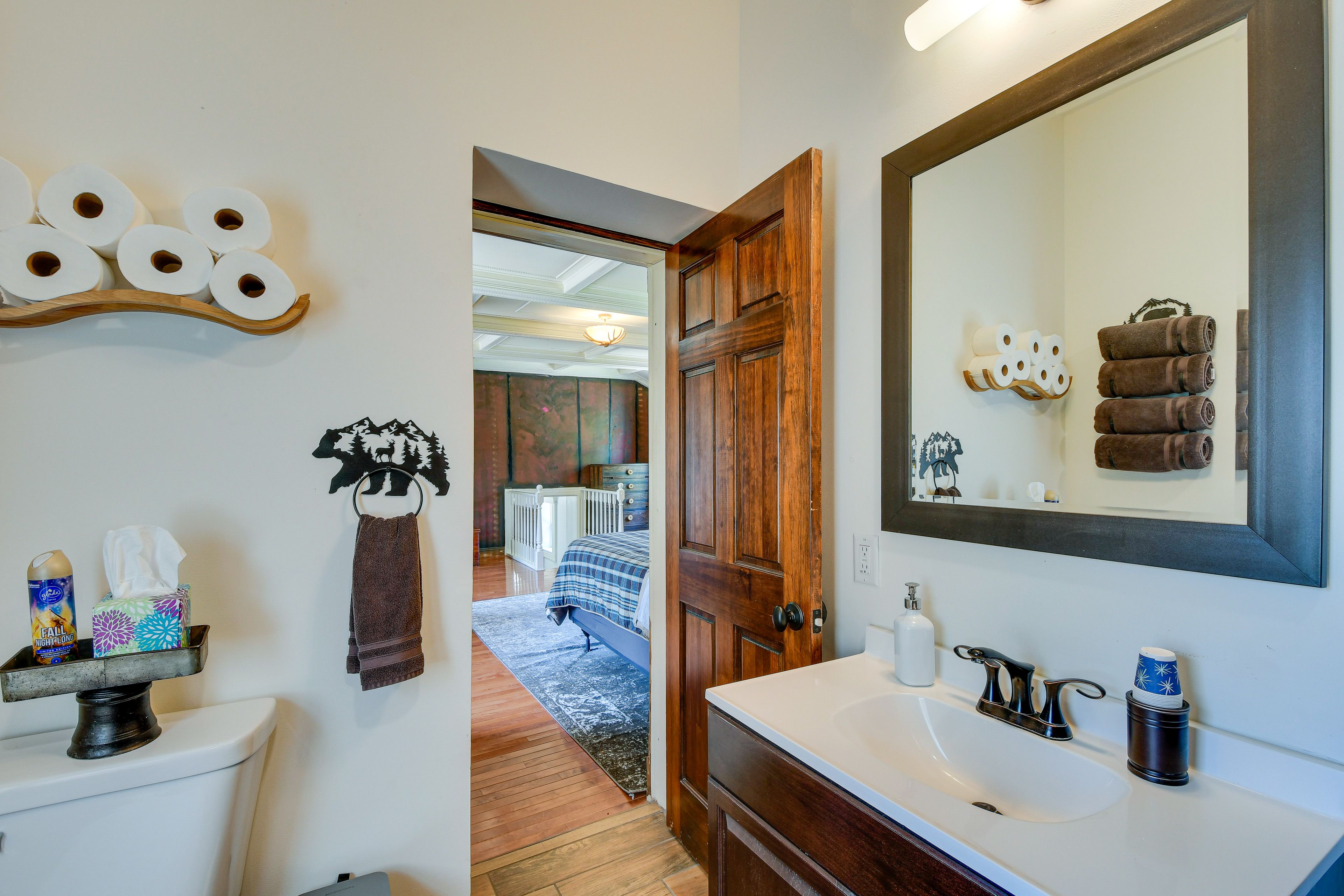 Full Bathroom