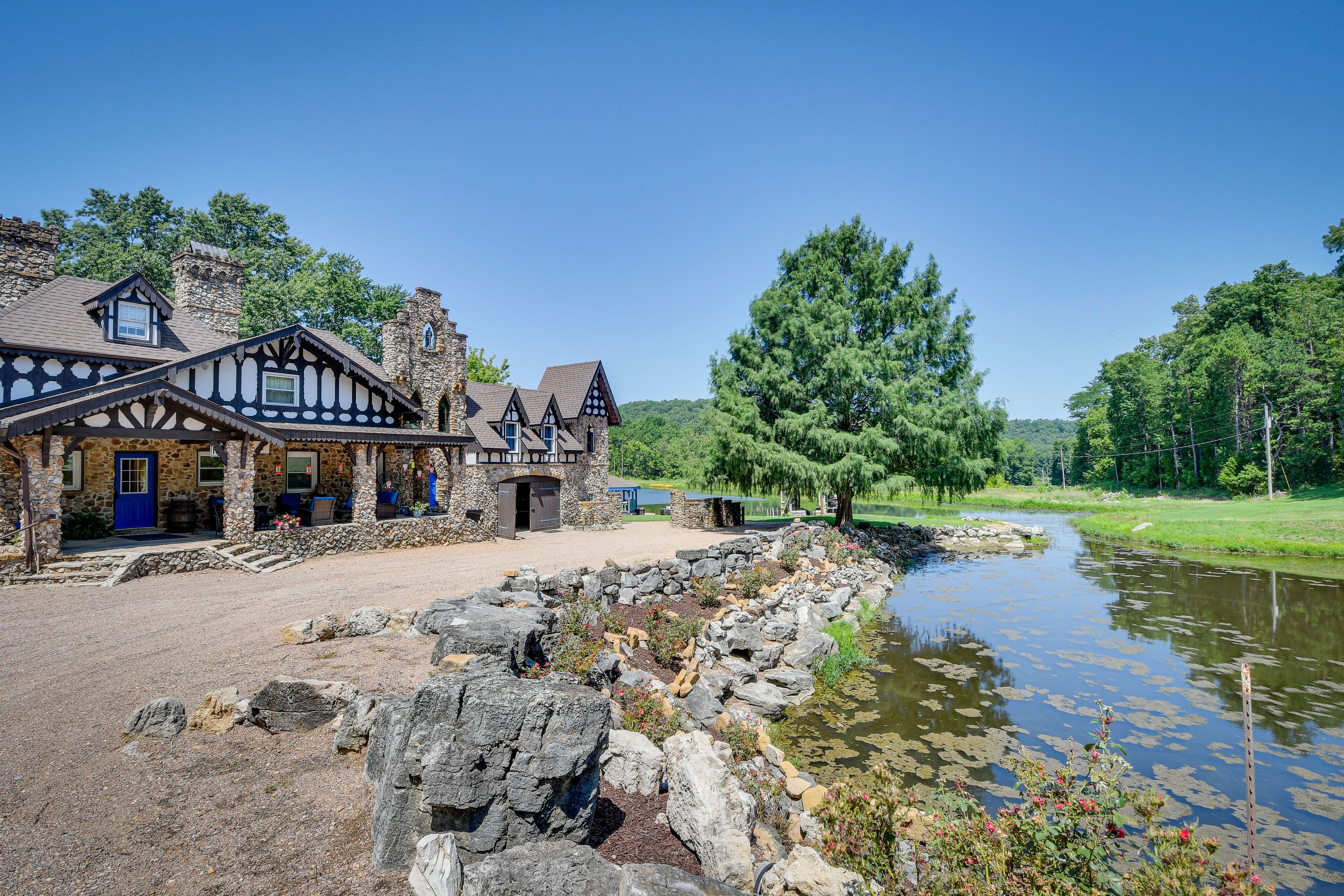 Home Exterior | On-Site Lake
