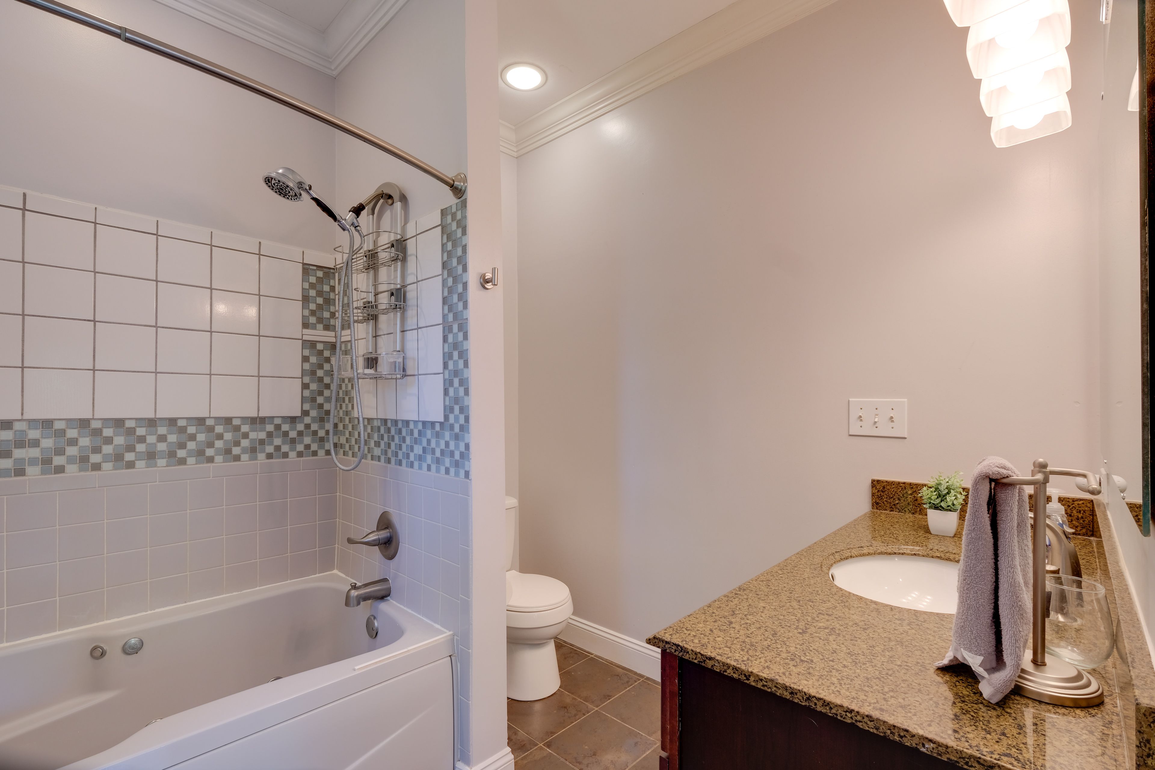 En-Suite Bathroom | Towels Provided
