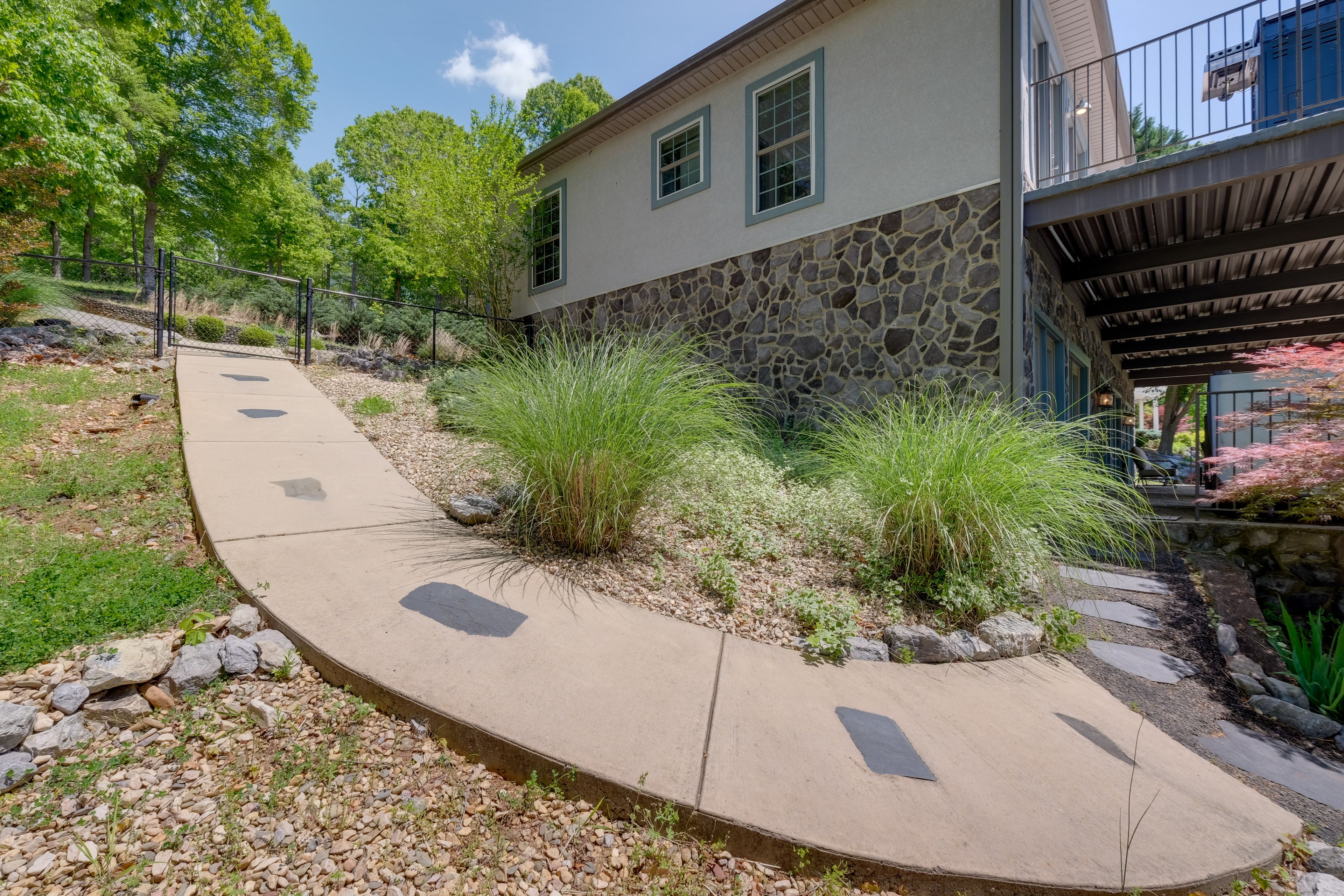Walkway to Lower Deck