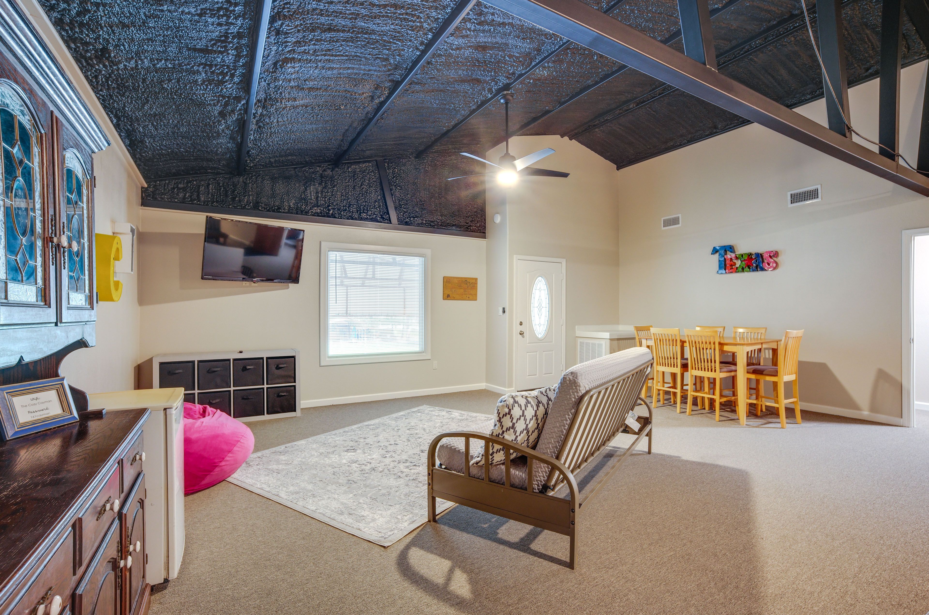 Bedroom 3 (Media Room) | 2 Queen Beds | Futon | Smart TV