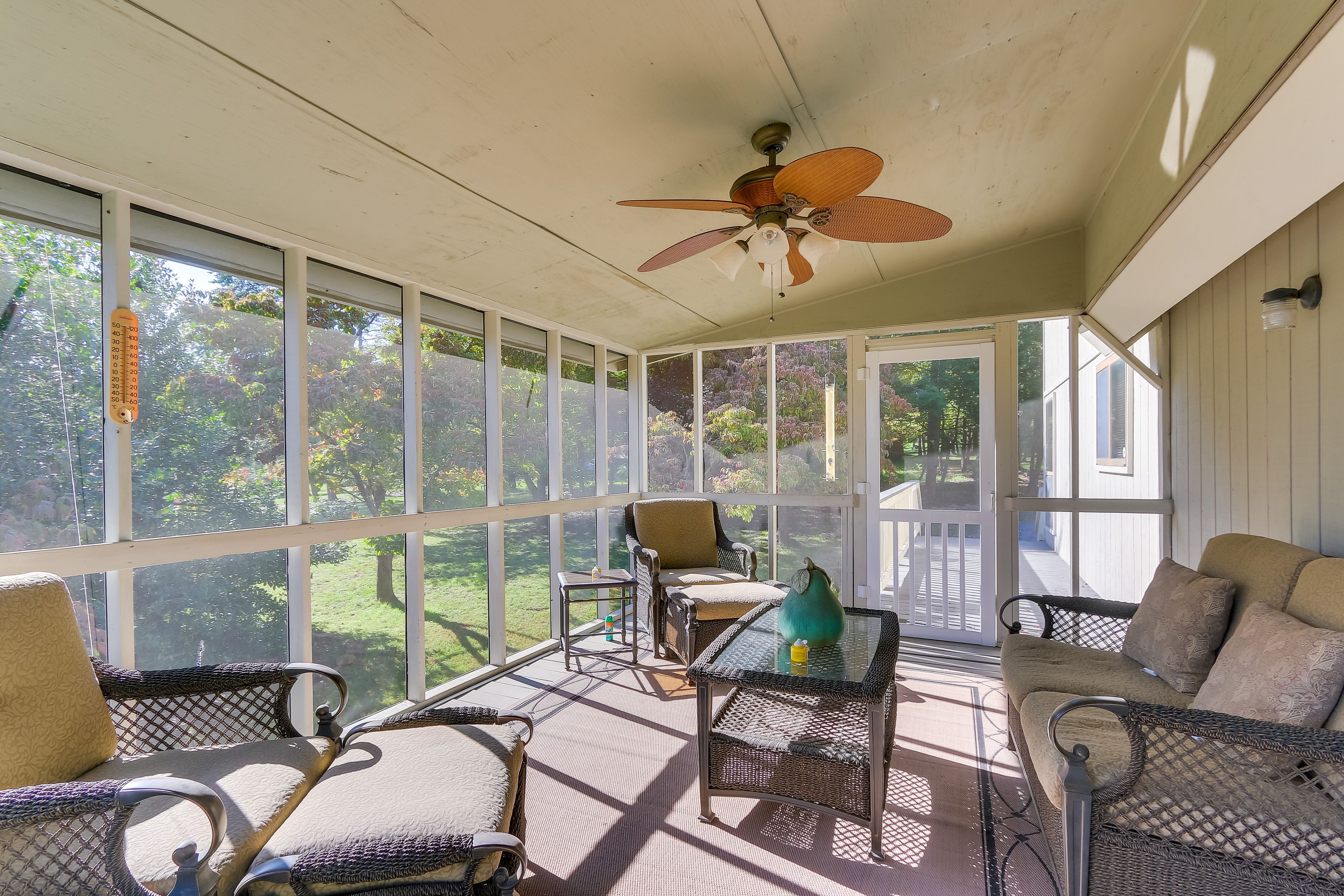 Screened-In Porch