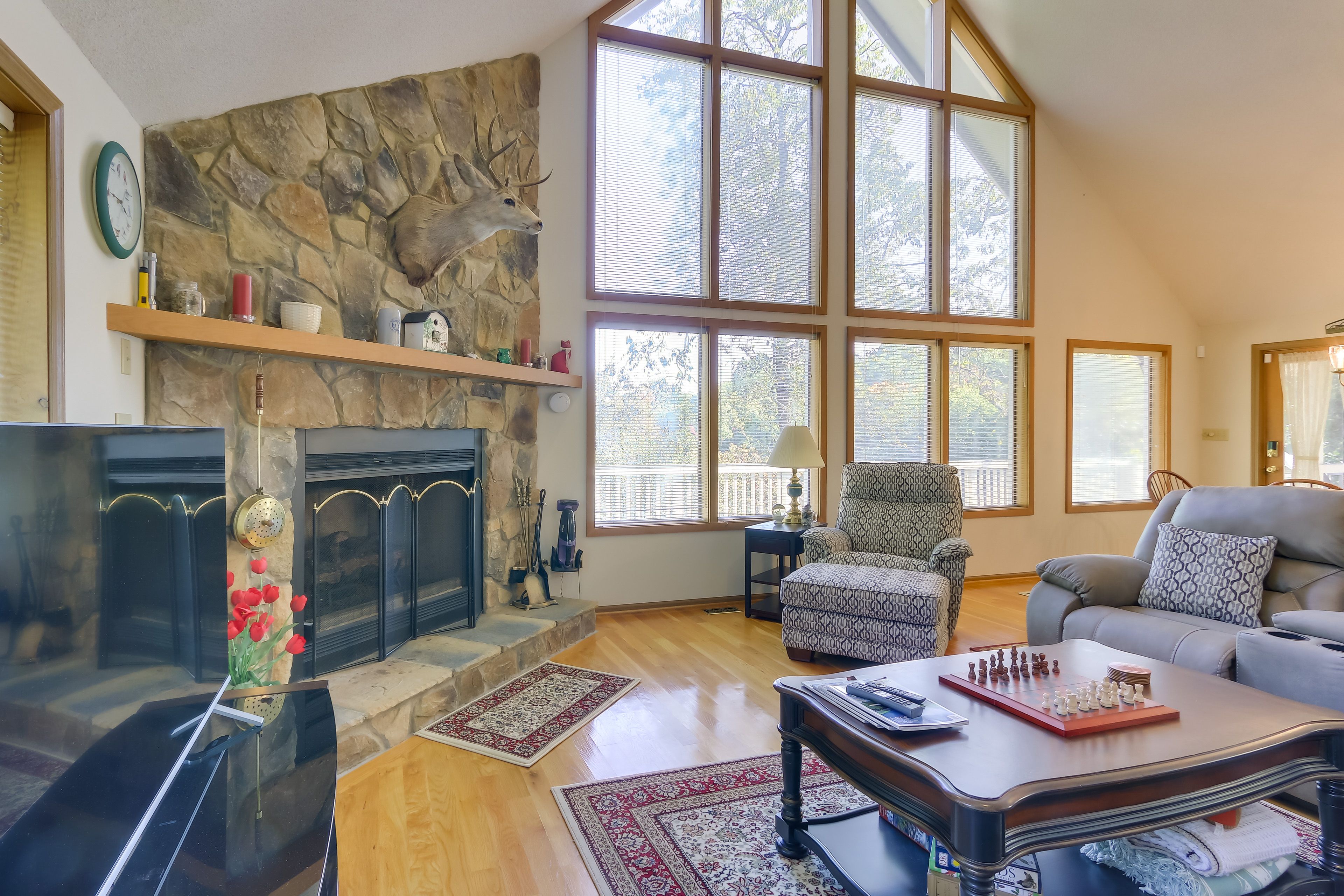 Hedgesville Vacation Rental | 4BR | 3BA | 2,200 Sq Ft | Stairs to Accesss