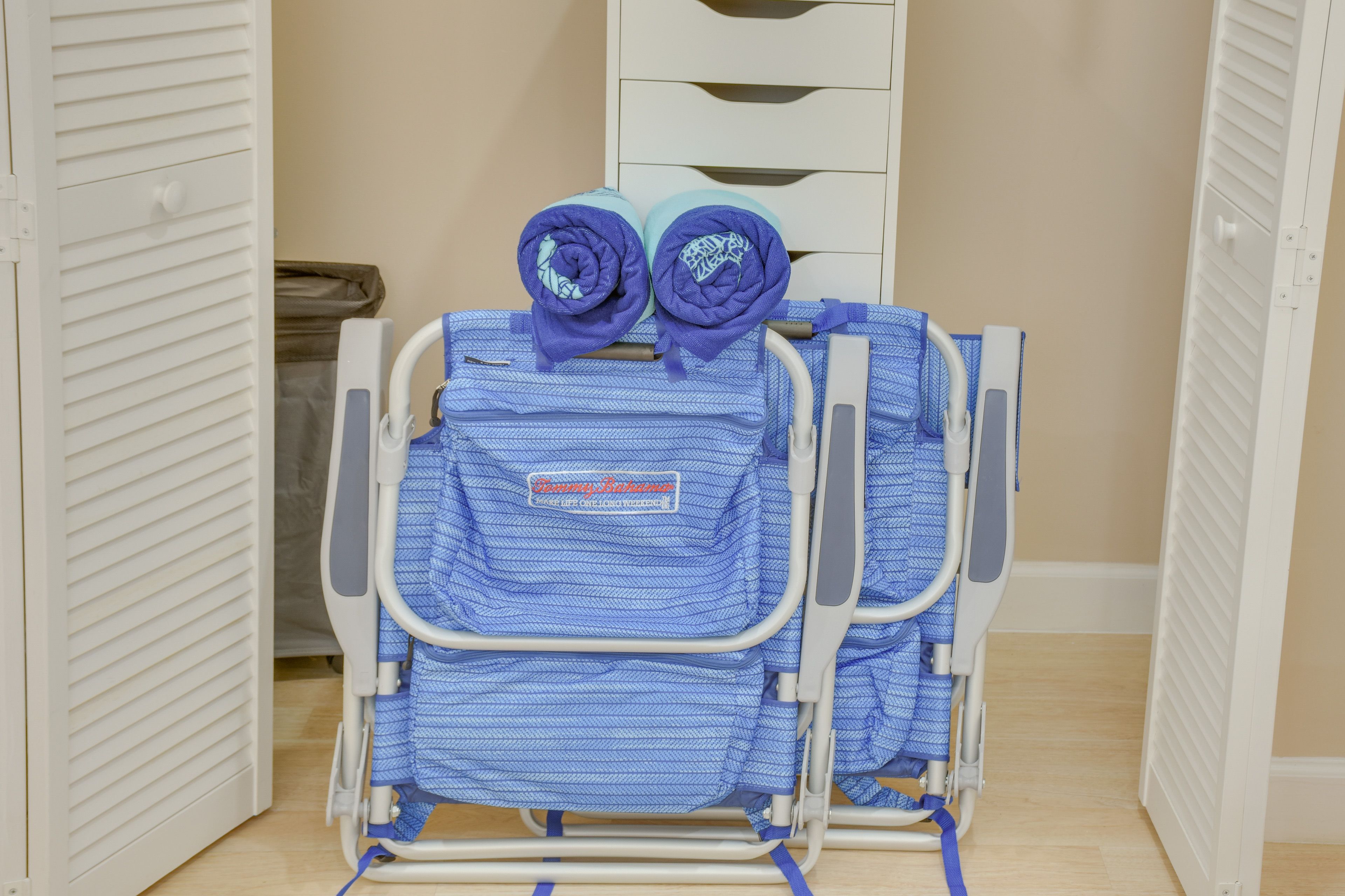 Beach Chairs & Towels