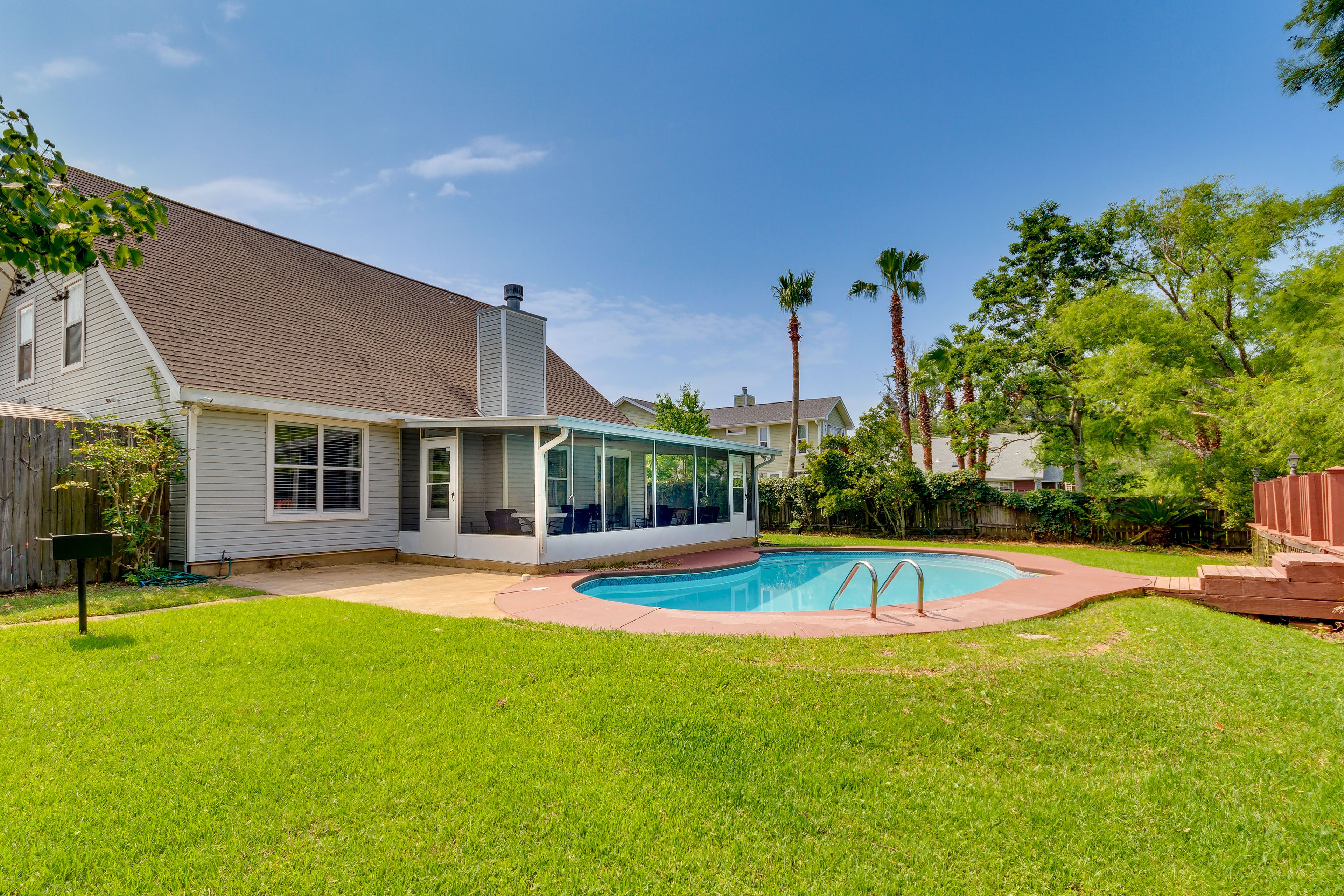 Yard | Charcoal Grill (BYOC) | Pool (Depth 3'-6')