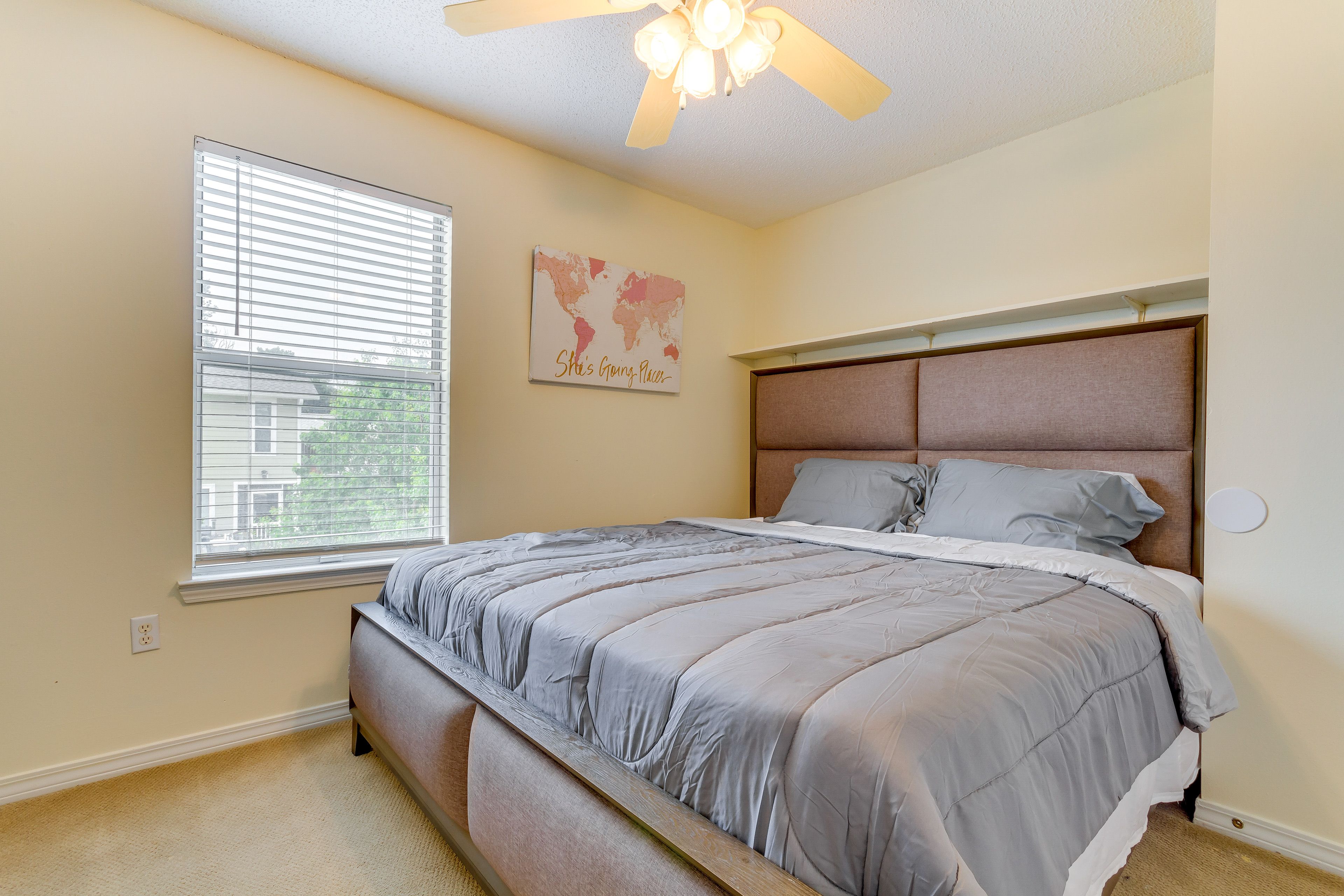 Bedroom 2 | King Bed | 2nd Floor