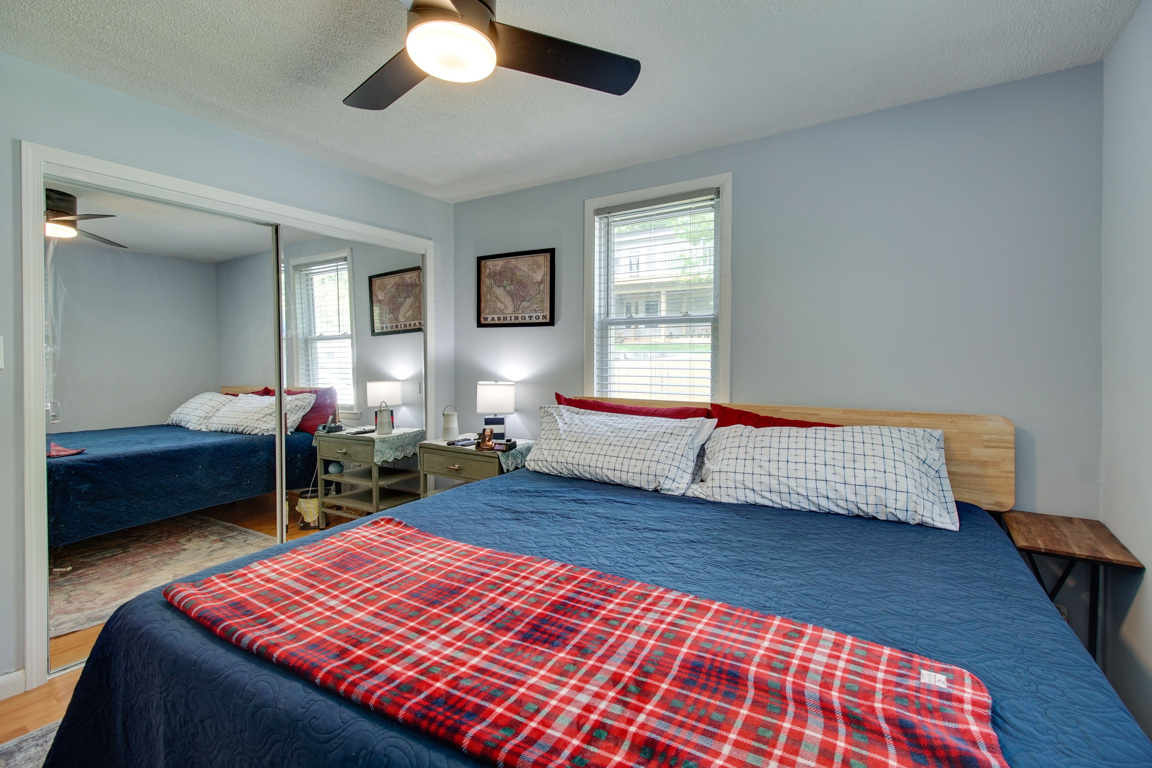 Bedroom 1 | King Bed | Smart TV