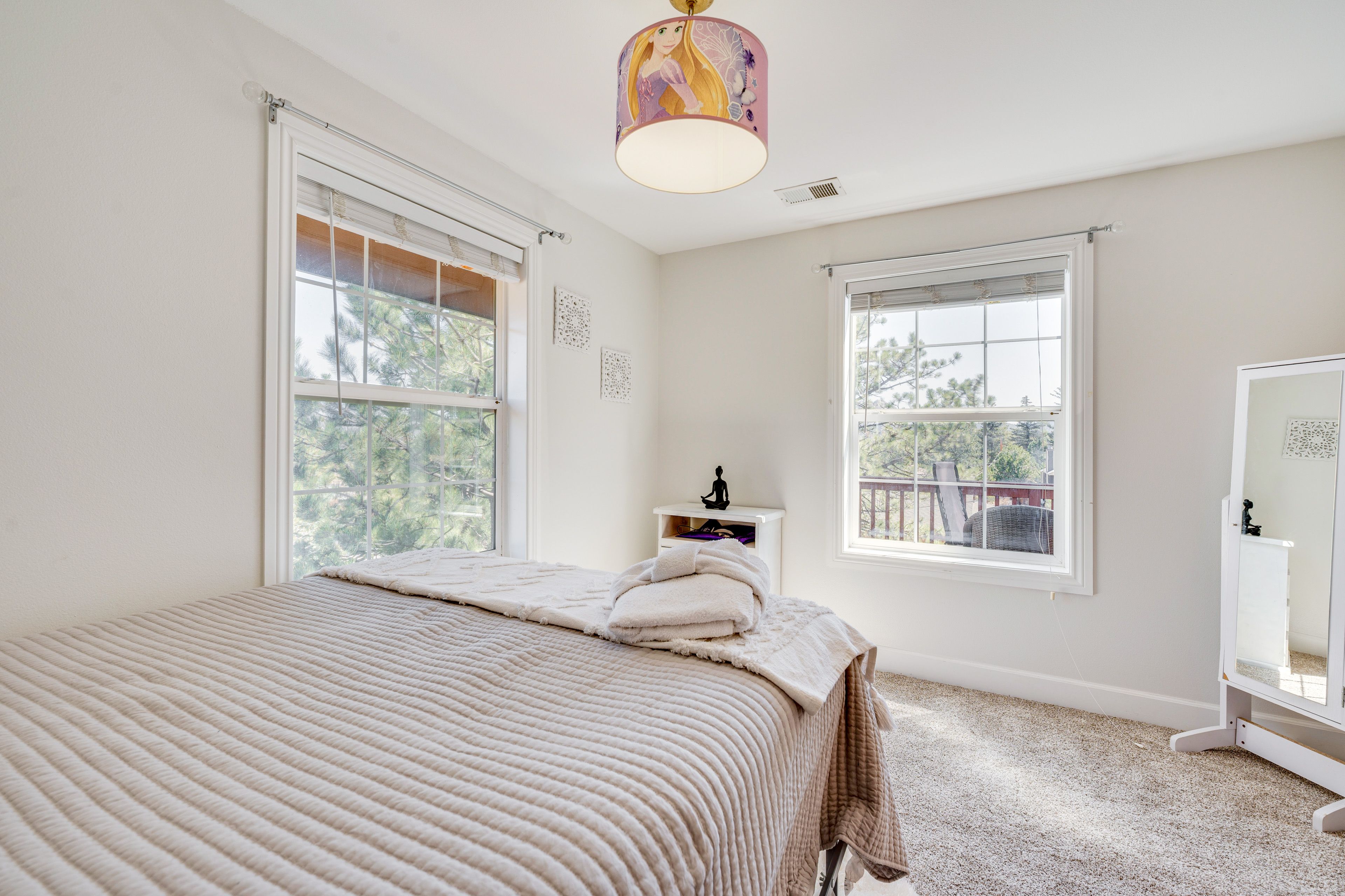 Bedroom 3 | Queen Bed | 2nd Floor