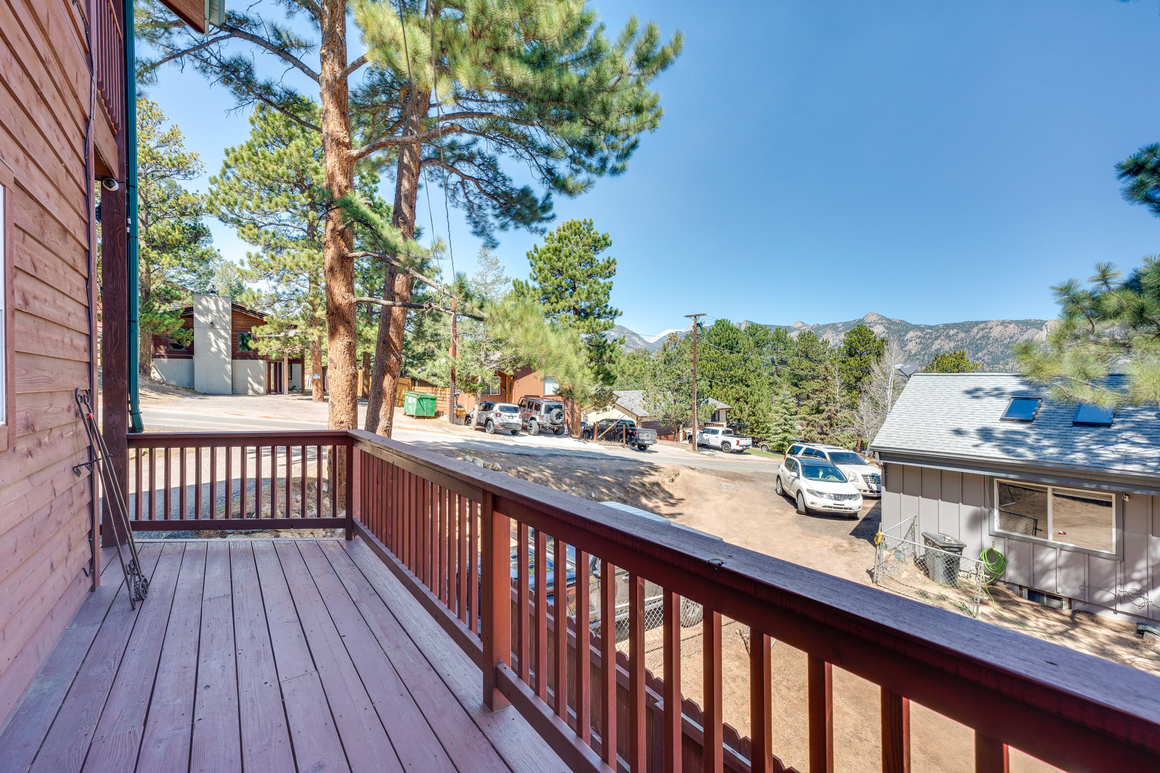 Upper Front Deck