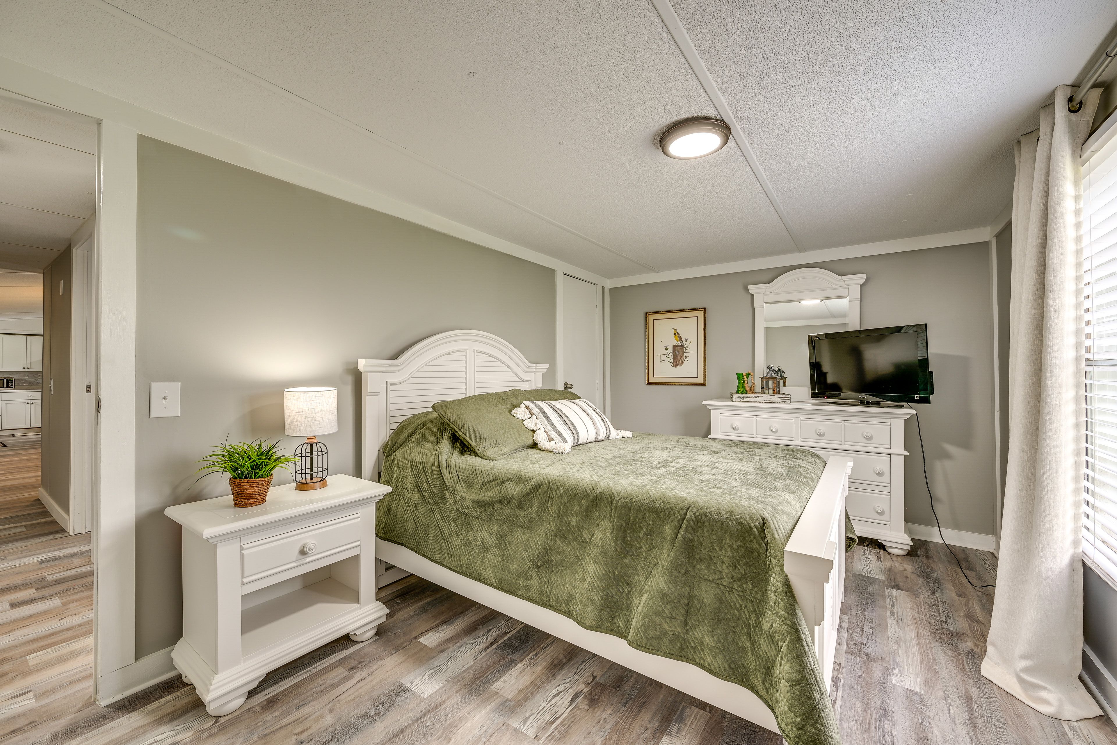 Bedroom 2 | Full Bed | Linens Provided